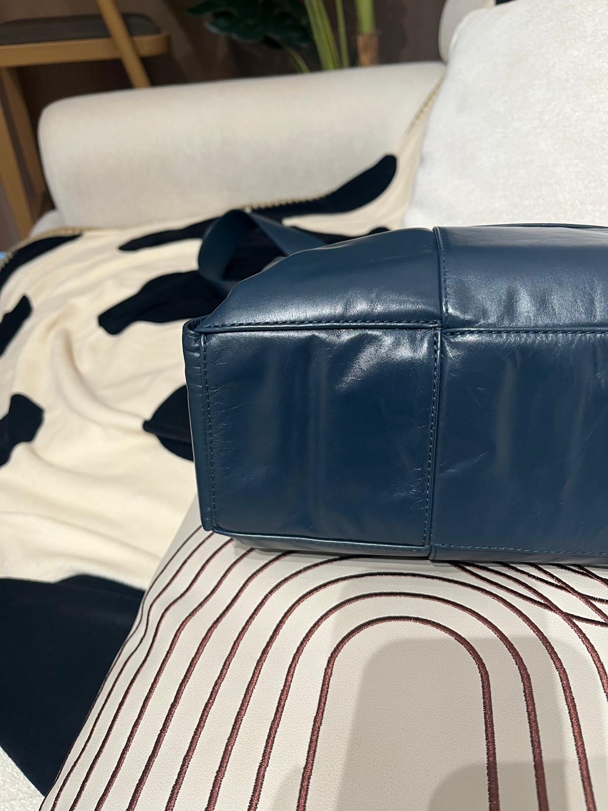 BOTTEGA VENETA BV CASSETTE SHOULDER BAG  100%Authentic,98%new ✅dust bag W29cm x W10cm x H18cm