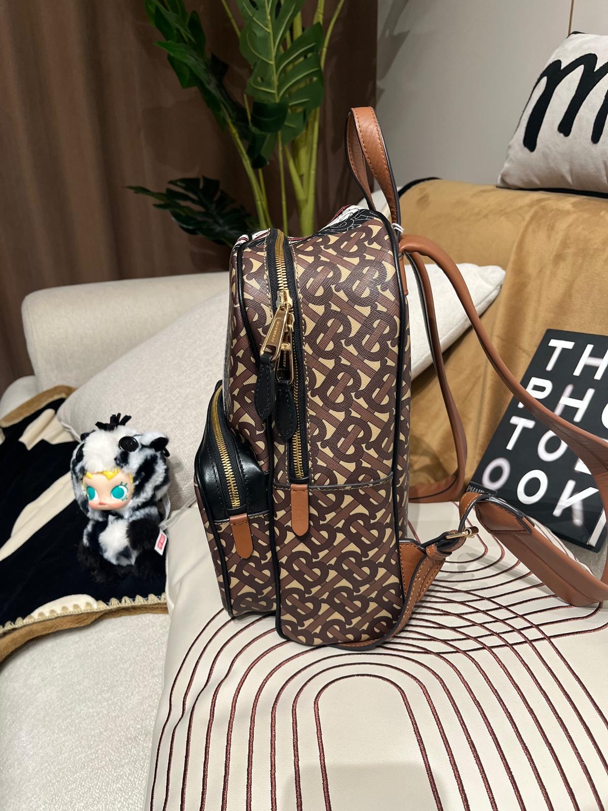 BURBERRY backpack JETT TB Monogram Stripe Bridle 100%Authentic,95%new✅dust bag 