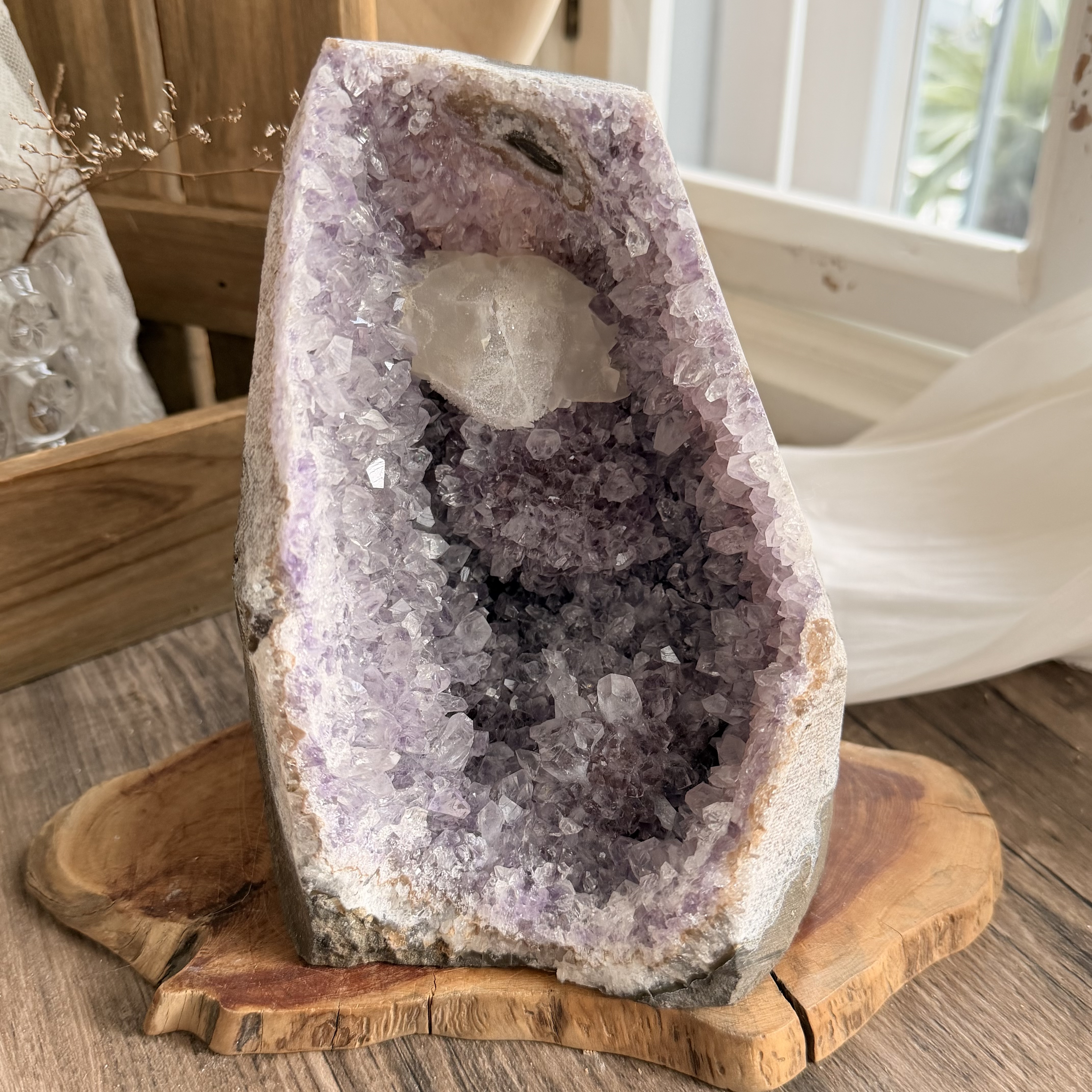 原皮紫水晶共生方解石擺件