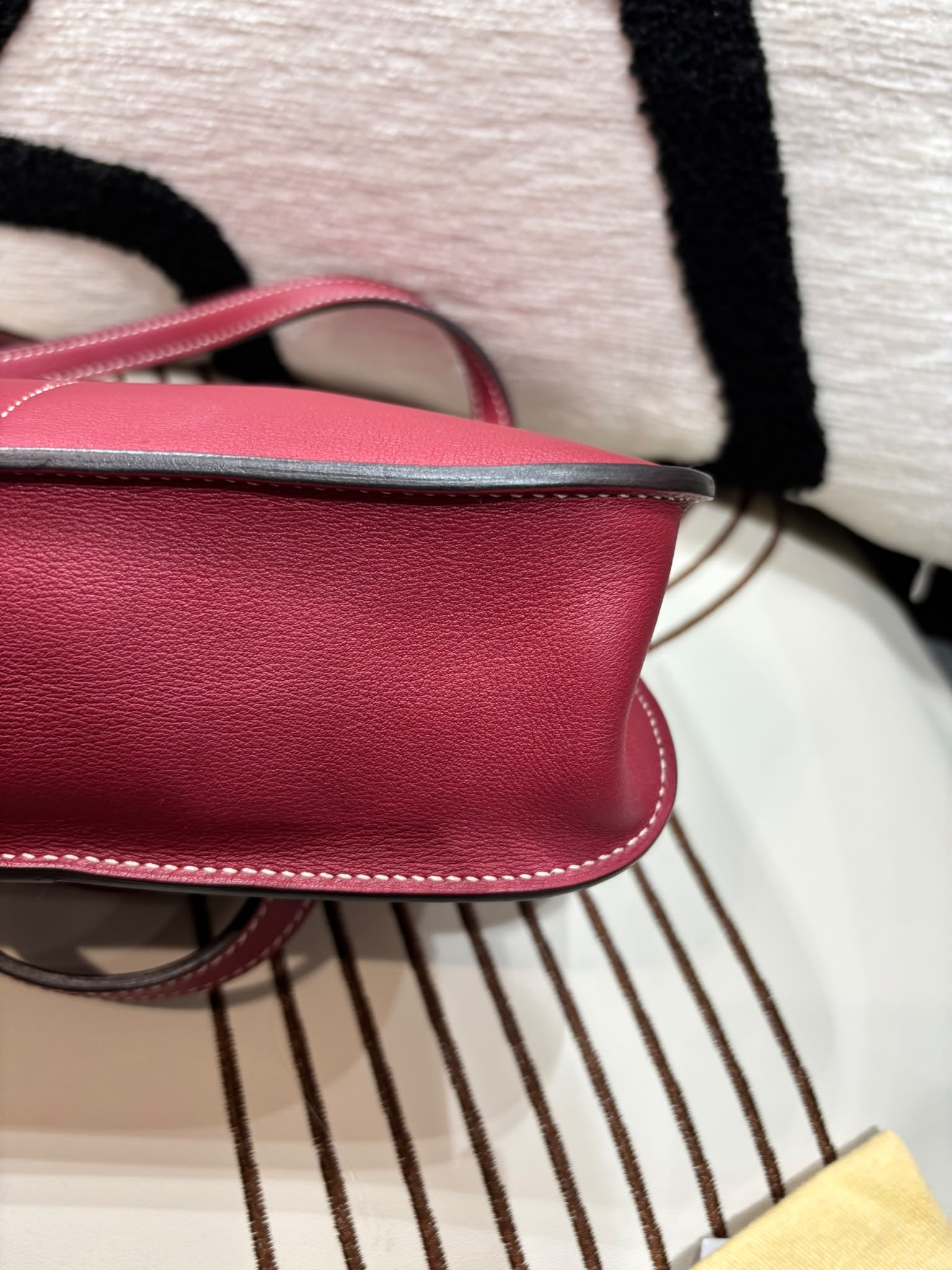 Hermes mini halzan  STAMP T 100%Authentic, 98%new ✅塵袋 