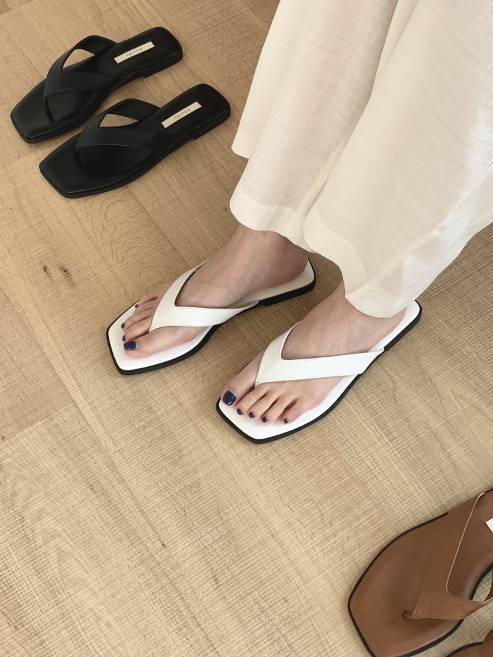 The Essential Sandals (3 colors)