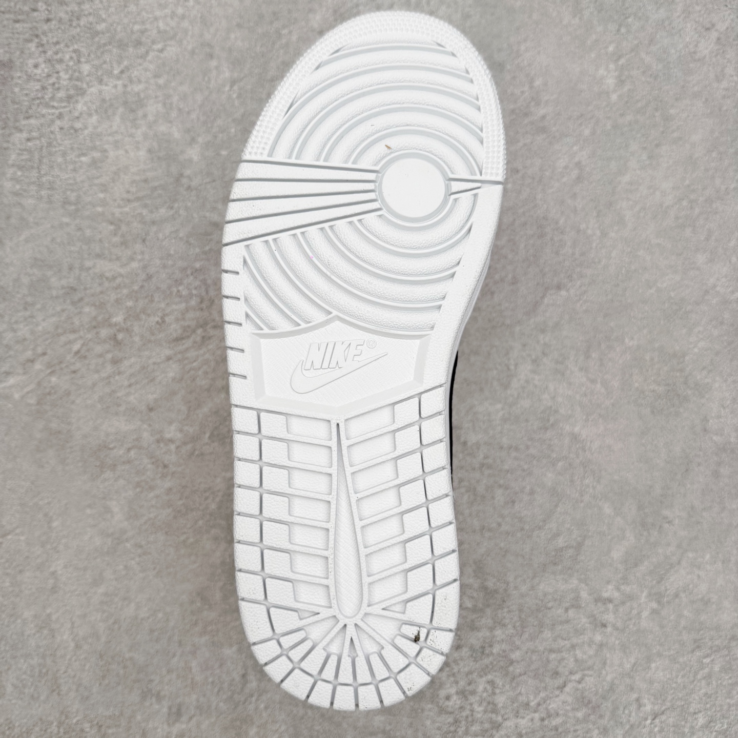 Air Jordan 1 Low 553558-146