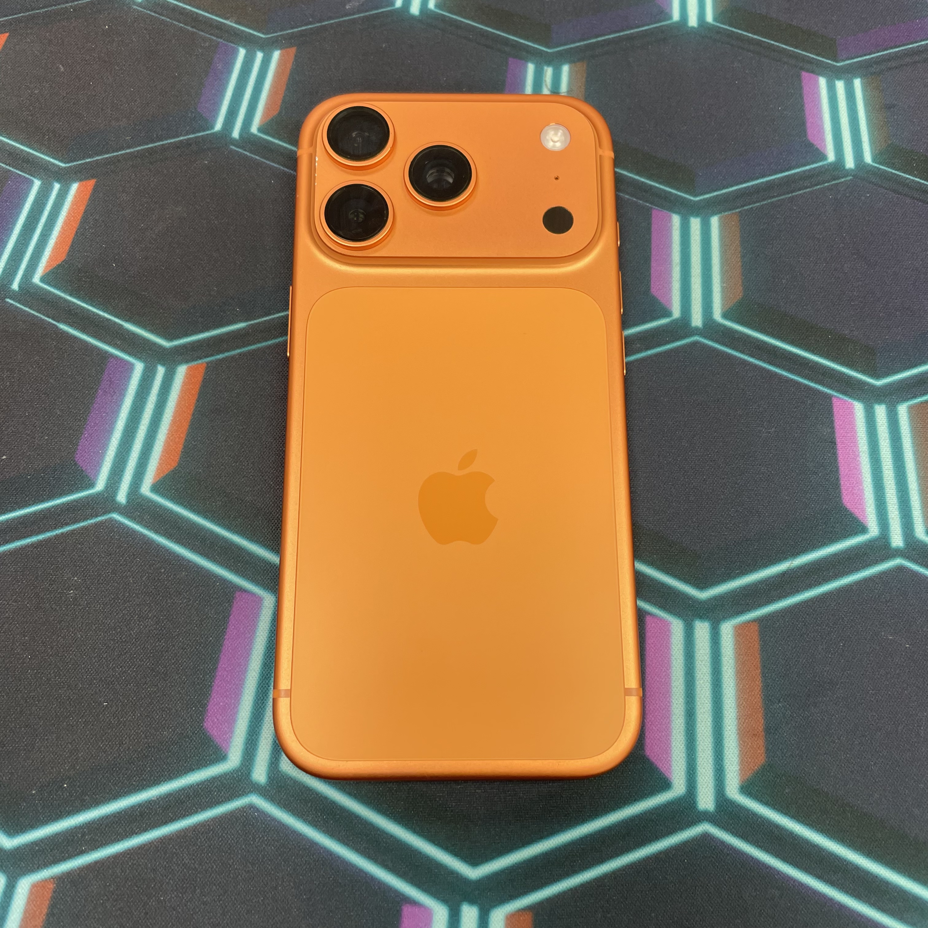 *6875 17 Pro 勁靚機 512GB 電94 橙色 orange