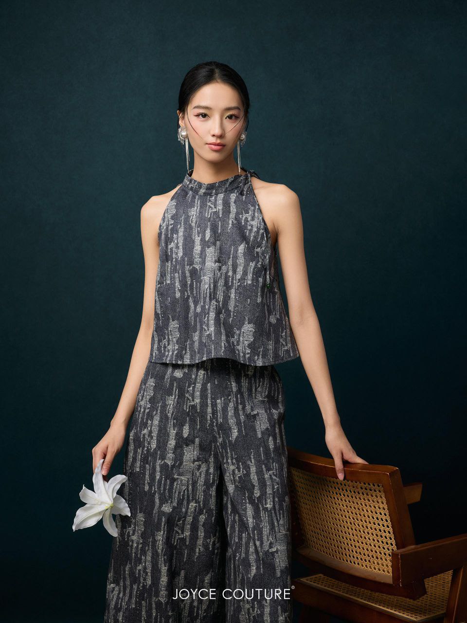 Cut in宽松上衣 T0169