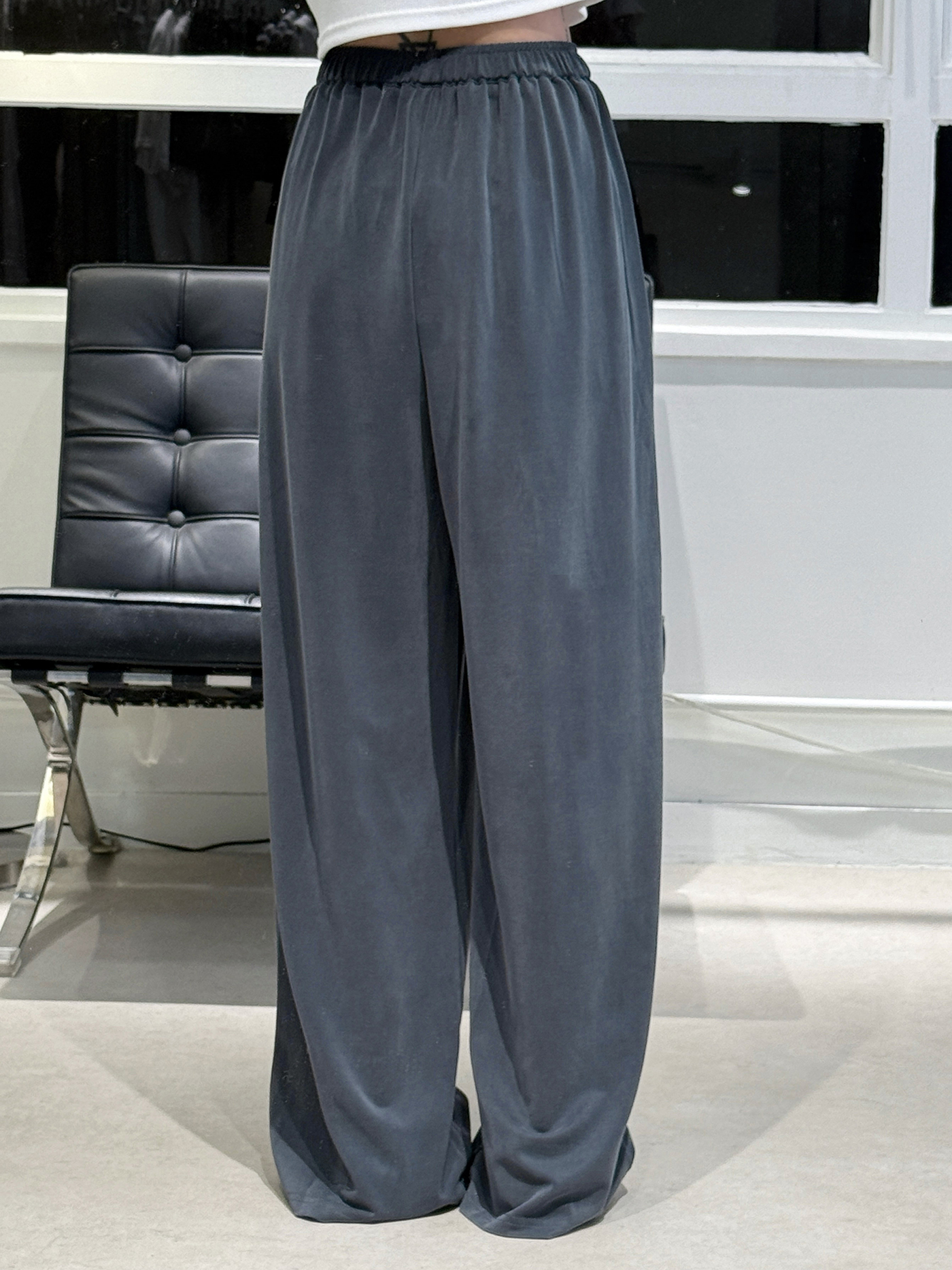 𝐔𝐥𝐭𝐫𝐚 𝐬𝐨𝐟𝐭 𝐜𝐨𝐨𝐥-𝐭𝐨𝐮𝐜𝐡 𝐫𝐞𝐥𝐚𝐱𝐞𝐝 𝐩𝐚𝐧𝐭𝐬