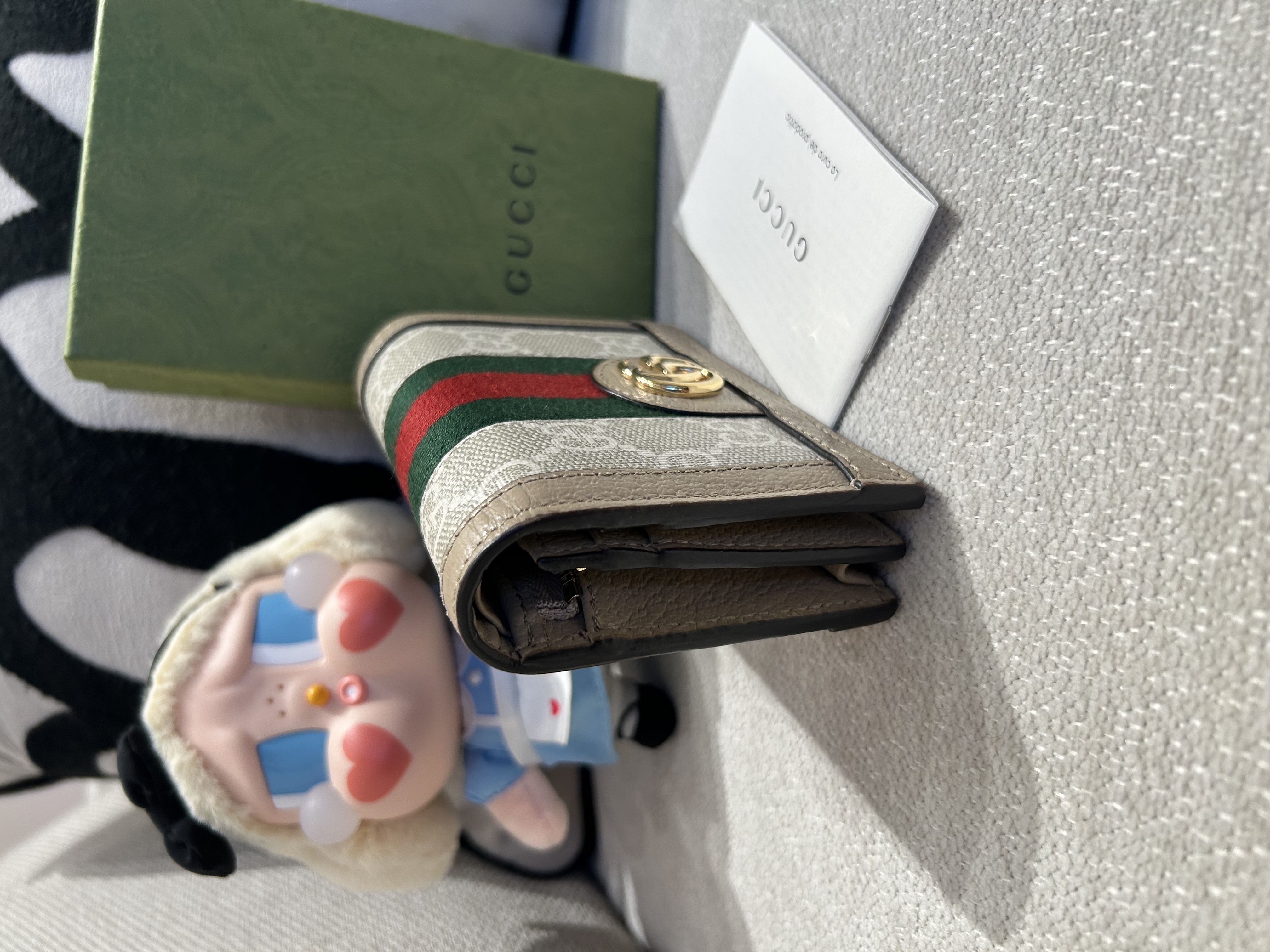 Gucci Wallet 100%Authentic, 95%New ✅booklet✅Box