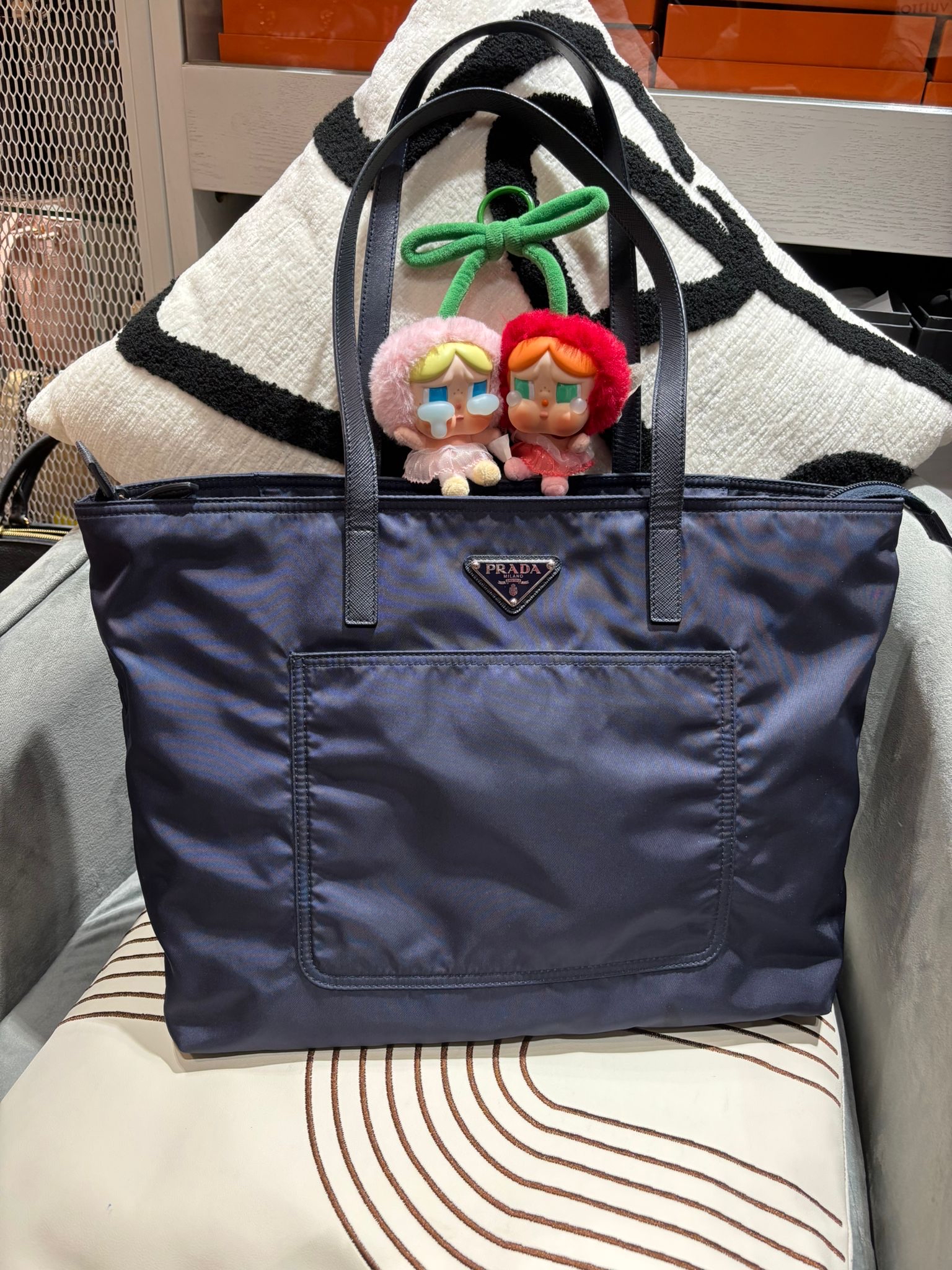 Prada Re-Nylon Tote Bag Navy 1BG052 100%Authentic, 98%New ✅NFC