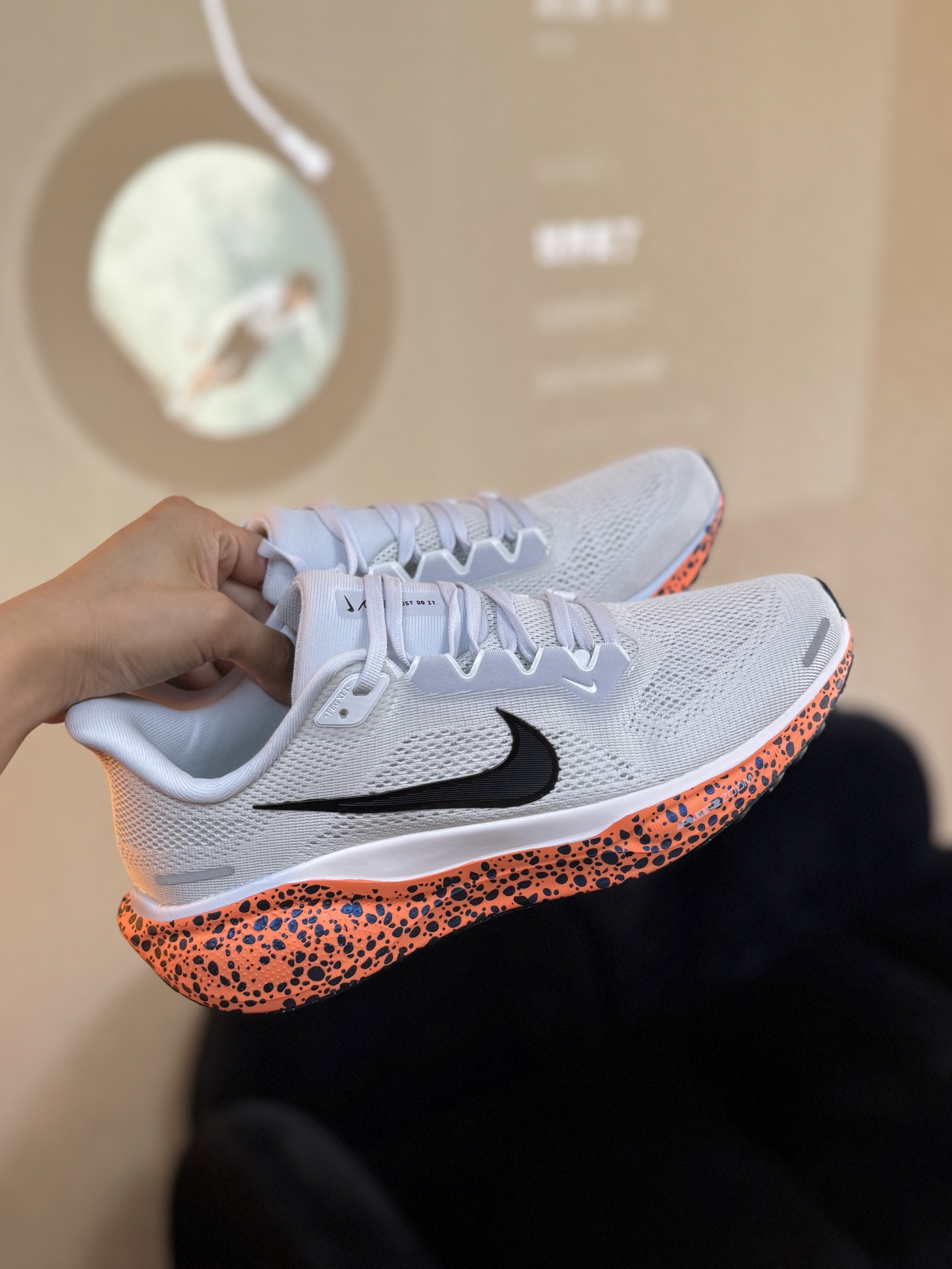 $320對。2對起$310對。🔥 Nike Pegasus 41 全新登場｜