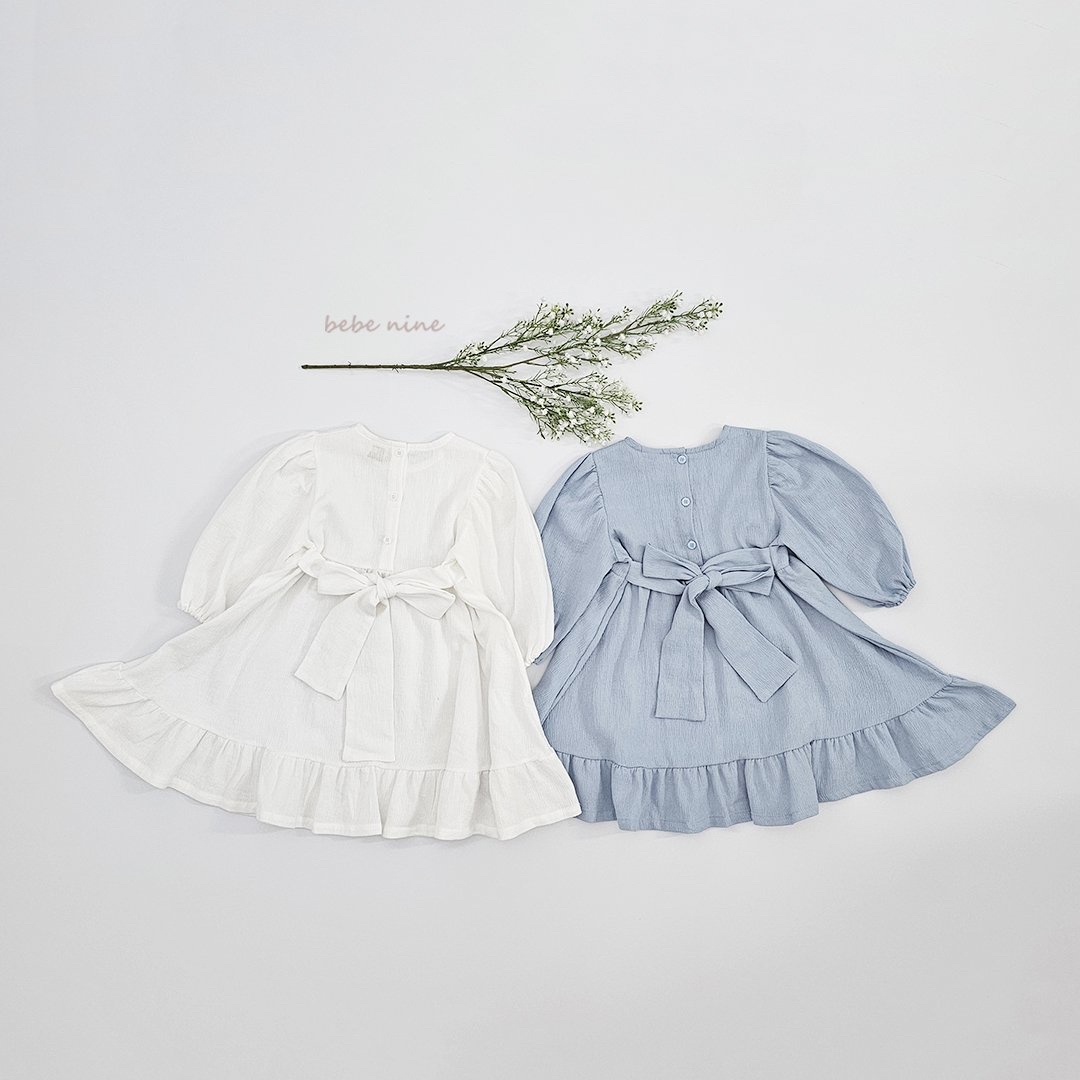 🌸預訂 韓國直送🌸🇰🇷Bebenine兩色後背蝴蝶結綁帶寬鬆長袖連身裙