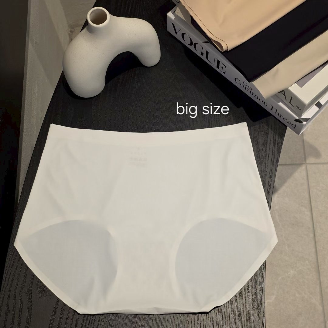 Seamless Panties 無痕底底(有邊) by Flora