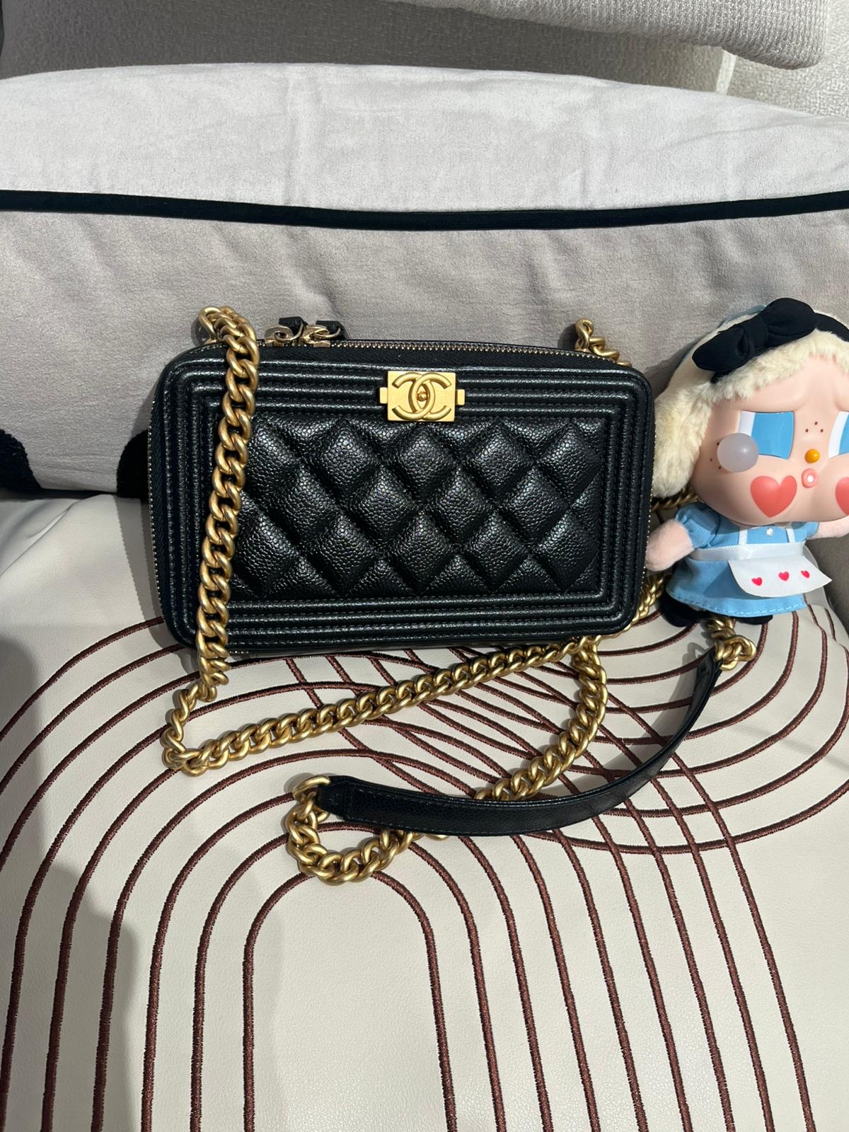 未使用品 Chanel clutch with chain 黑色荔枝牛皮金 BOY 100%Authentic,未使用品 ✅收據副本✅晶片✅dust bag✅盒
