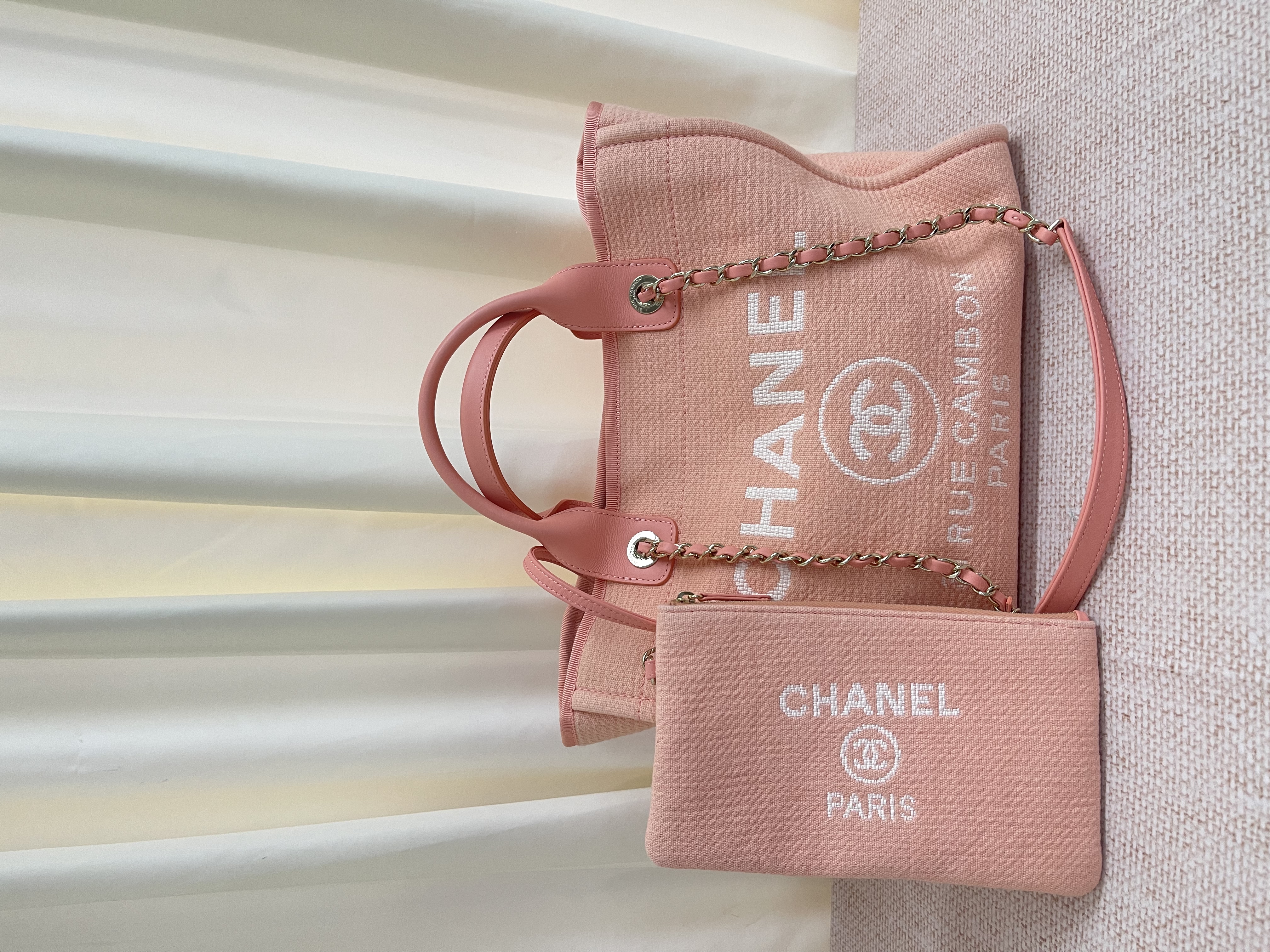 Pre-owned Chanel Deauville Tote Bag/ Product Code: 26031308
