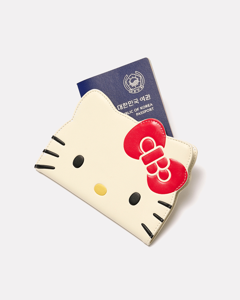 Hello Kitty x Branden聯乘版護照套🎀