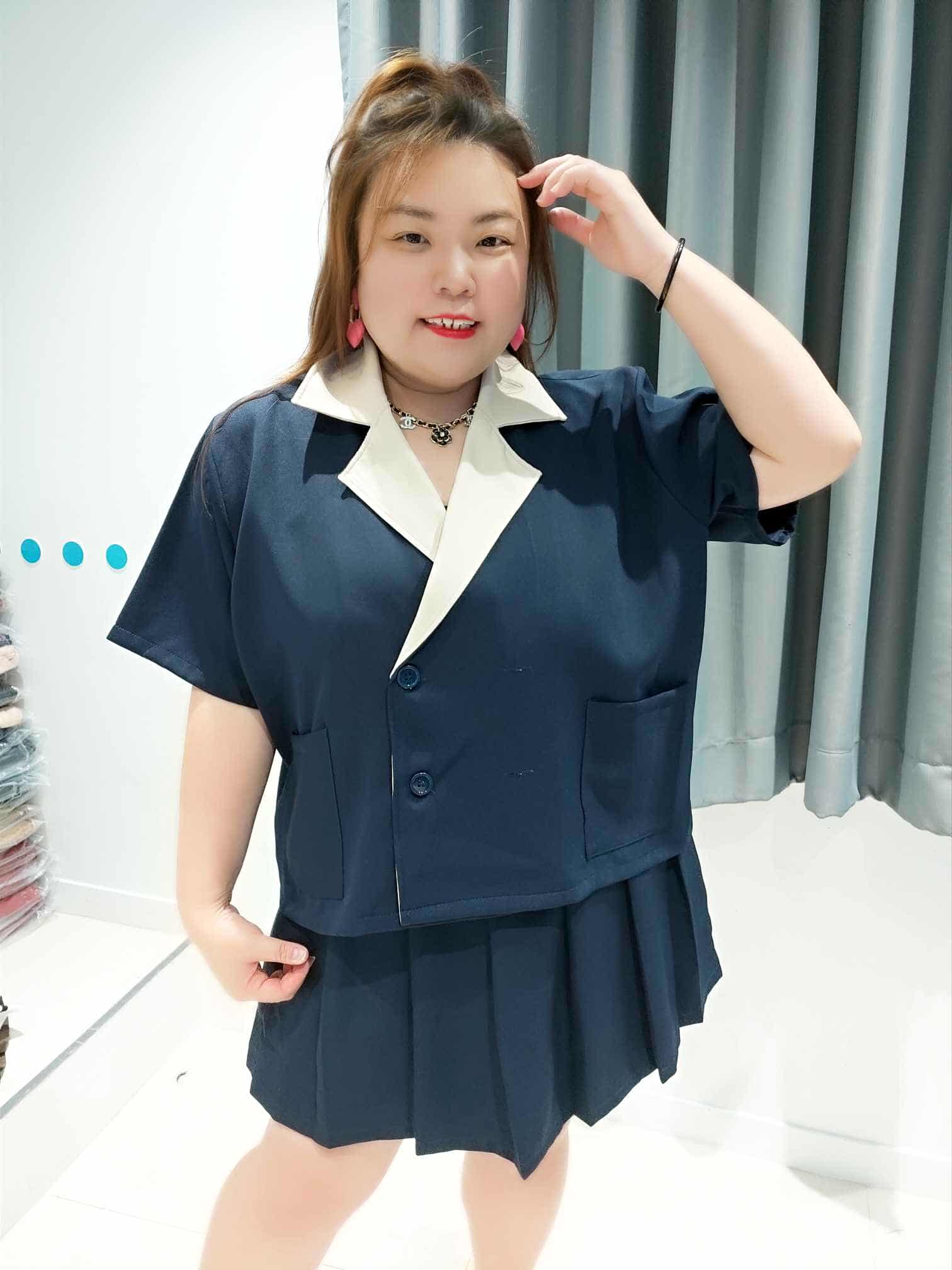 DOC07 大翻领短袖外套