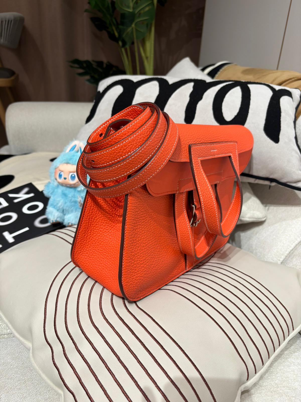 Hermes Halzan 31, 100%Authentic,98%new ✅dust bag✅box 