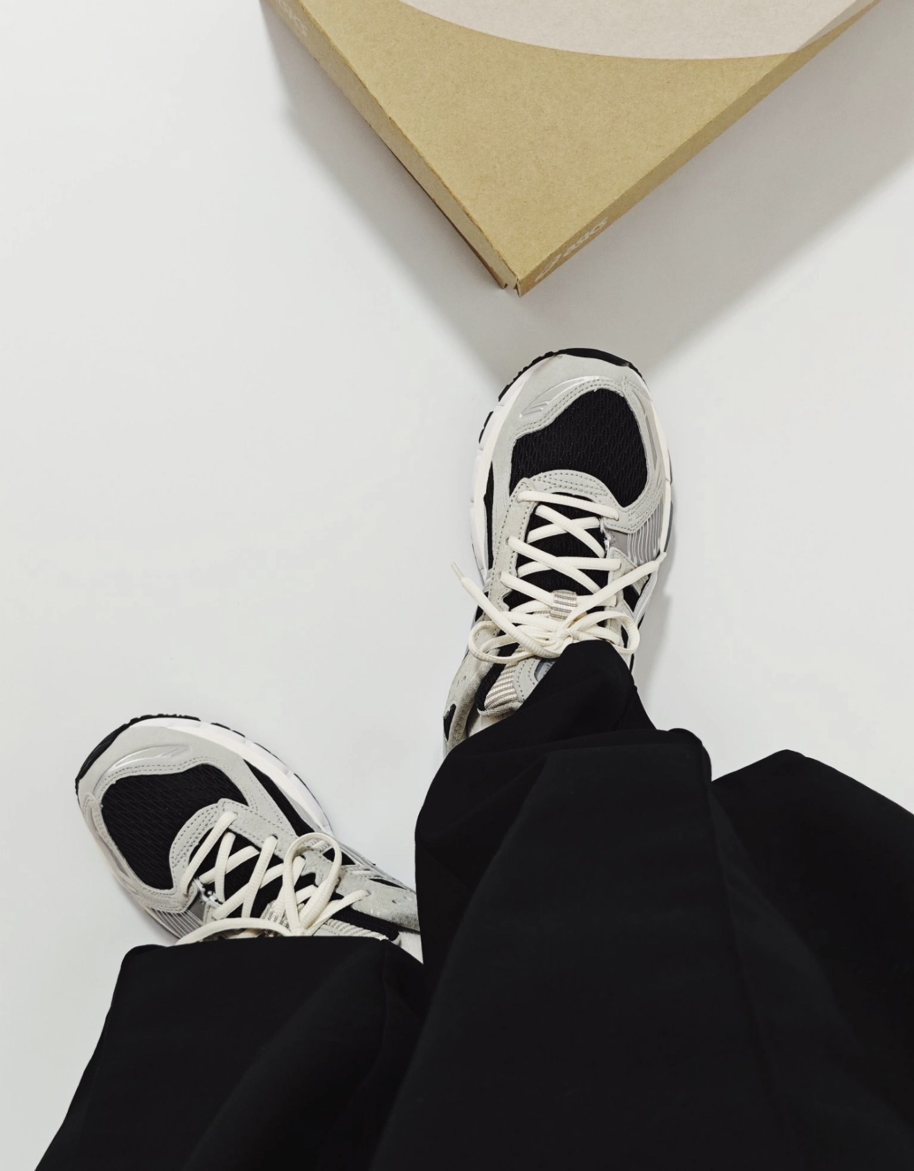 1203A846-020 Kith x Asics Gel-Kayano 12.1 Peat Cream 1203A846-020