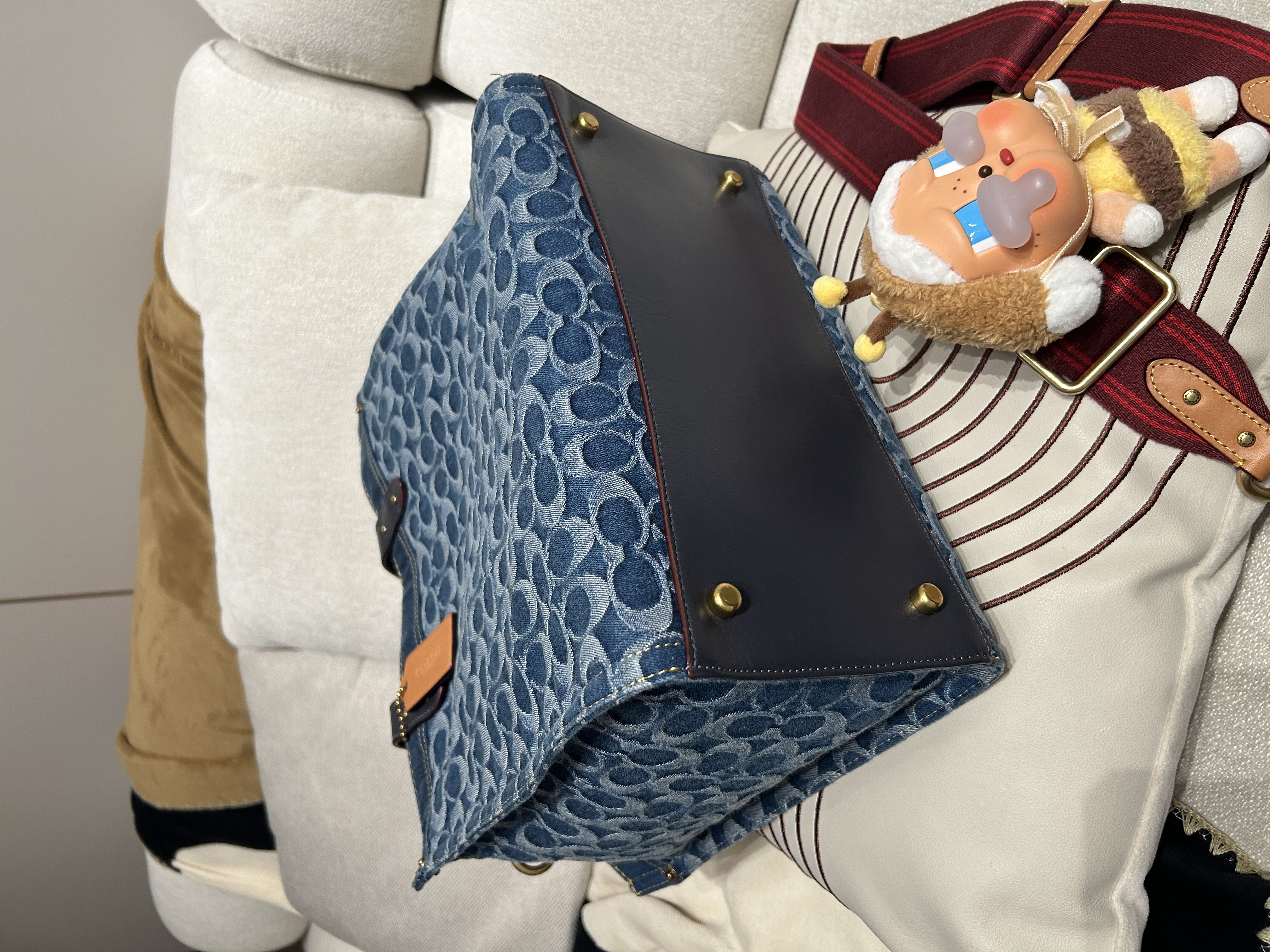 Coach Denim 2Way Tote Bag 100%Authentic, 95%New 