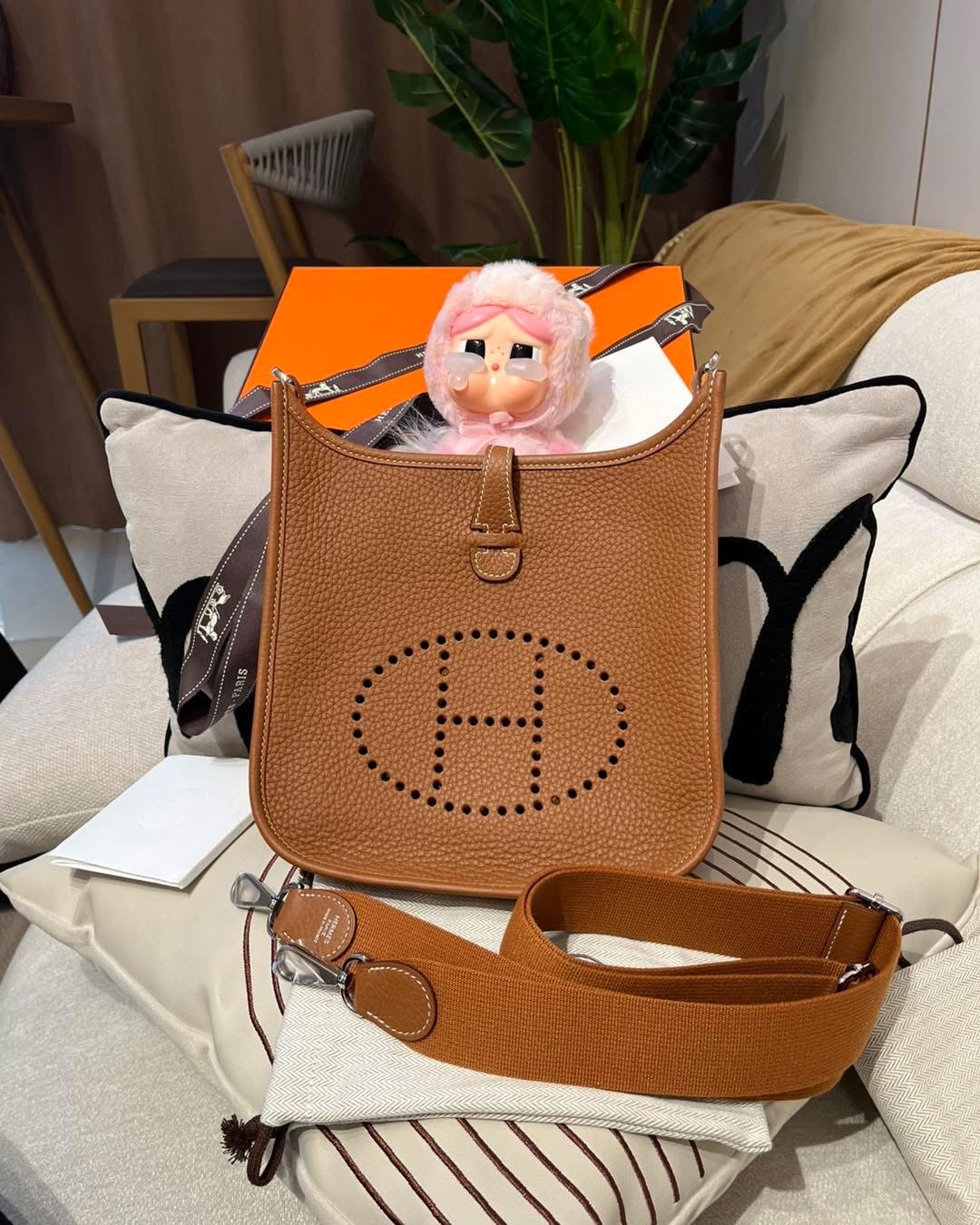 全新 Hermes Evelyne 23,STAMP K,GOLD 100%Authentic,100%New全新貨品 ✅收據✅塵袋✅Box