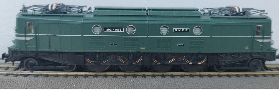 HO比例法國SNCF 2D2 9105 GRG2型電力機車（附解碼器）