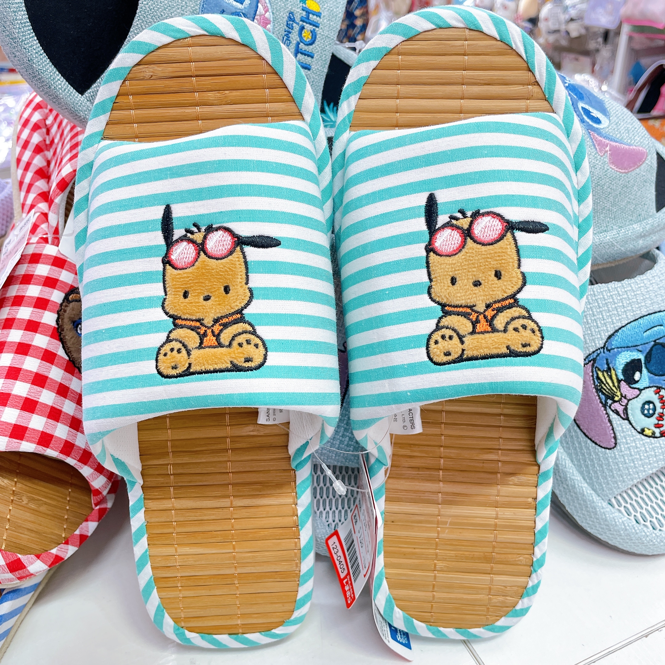 日本直送sanrio pc狗 23至25cm竹蓆拖鞋