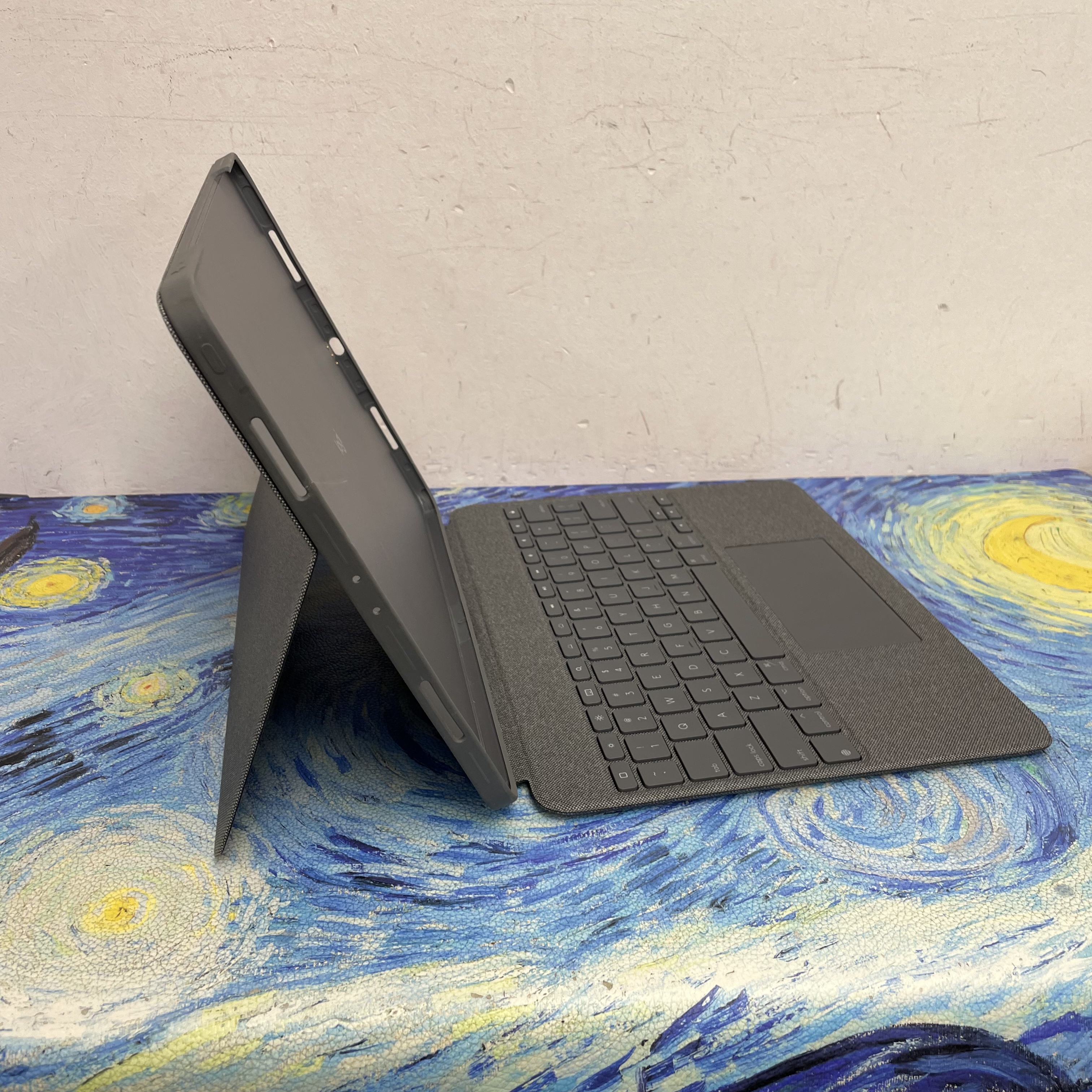 *7728 Logitech Combo Touch Keyboard for iPad Pro 12.9吋 灰色 gray