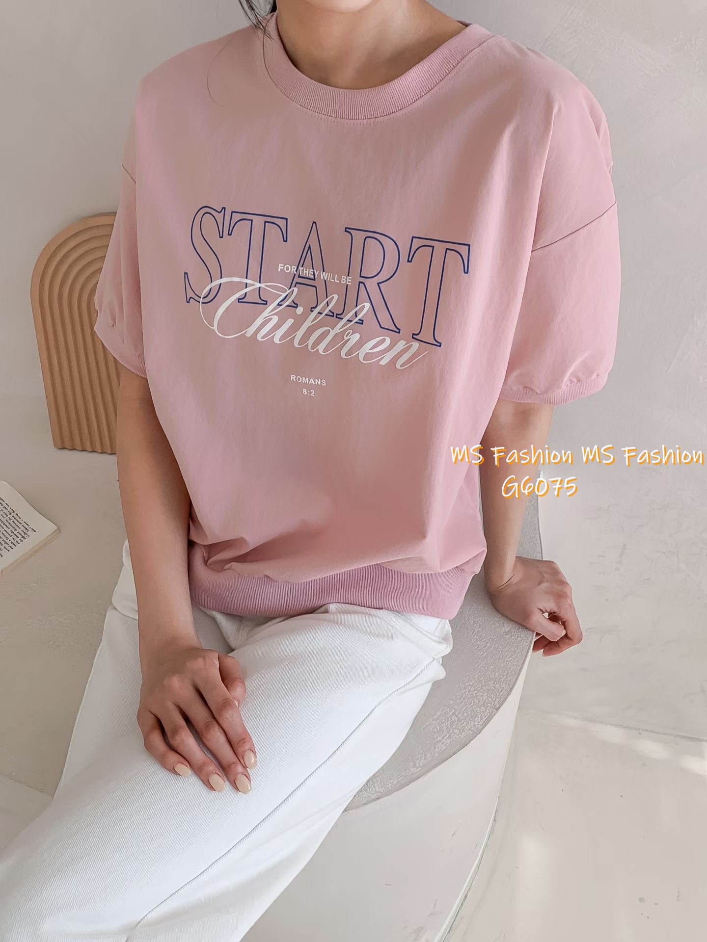 G6075 韓國🇰🇷拼色字母print top