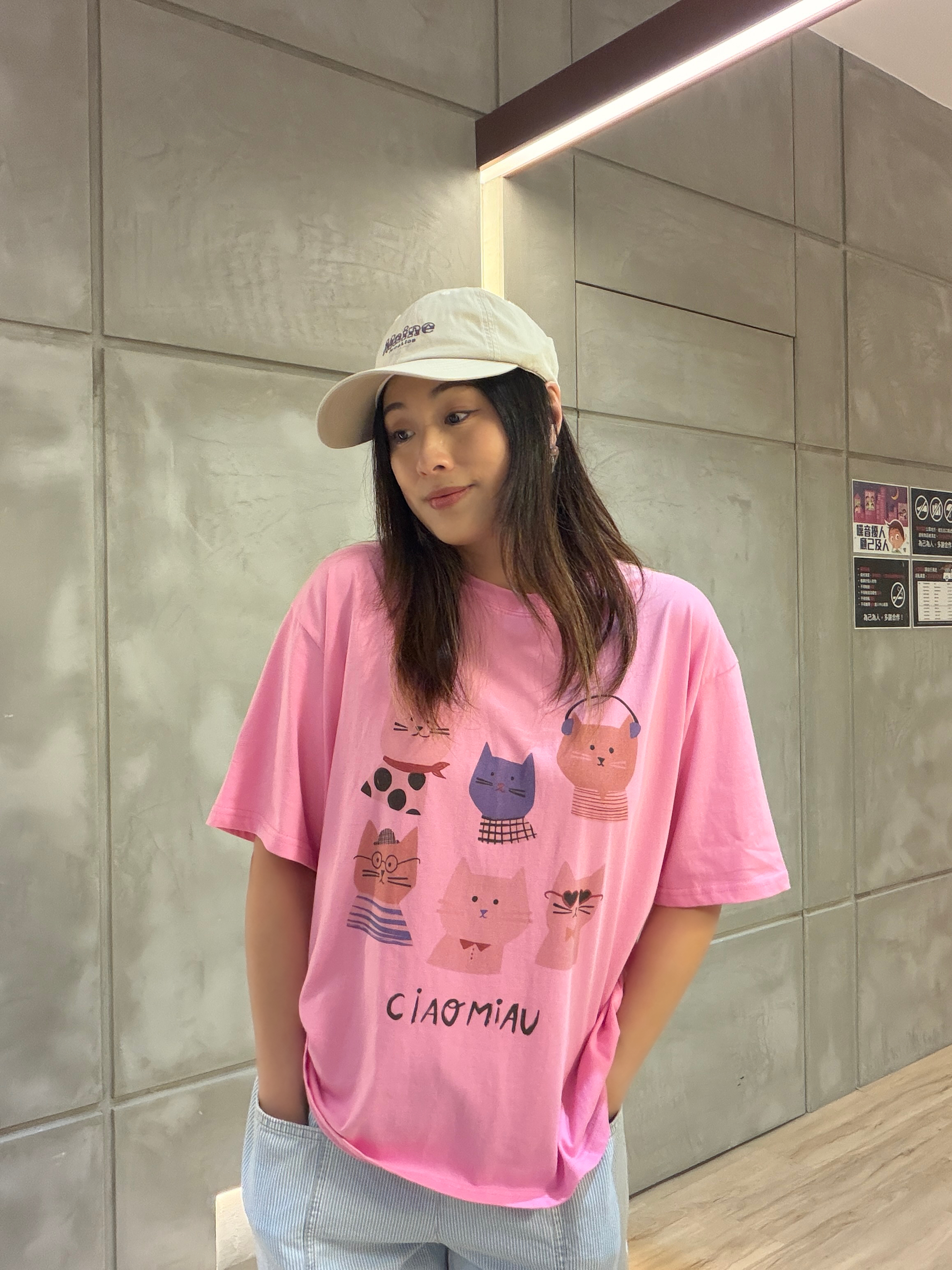 Cat Tee 