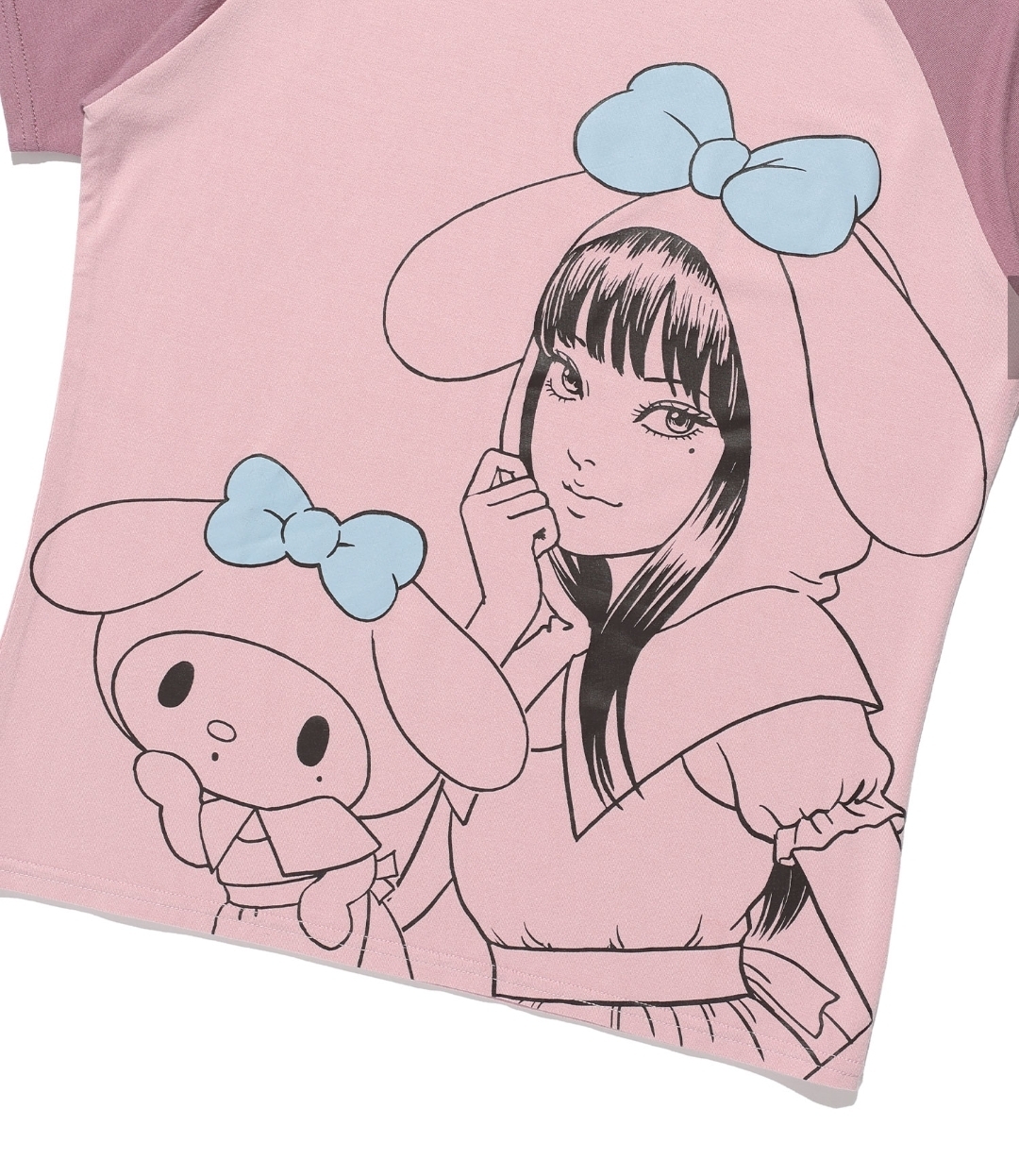 伊藤潤二  × Sanrio × niceghostclub 聯動限定系列｜粉色牛角Melody Tee款