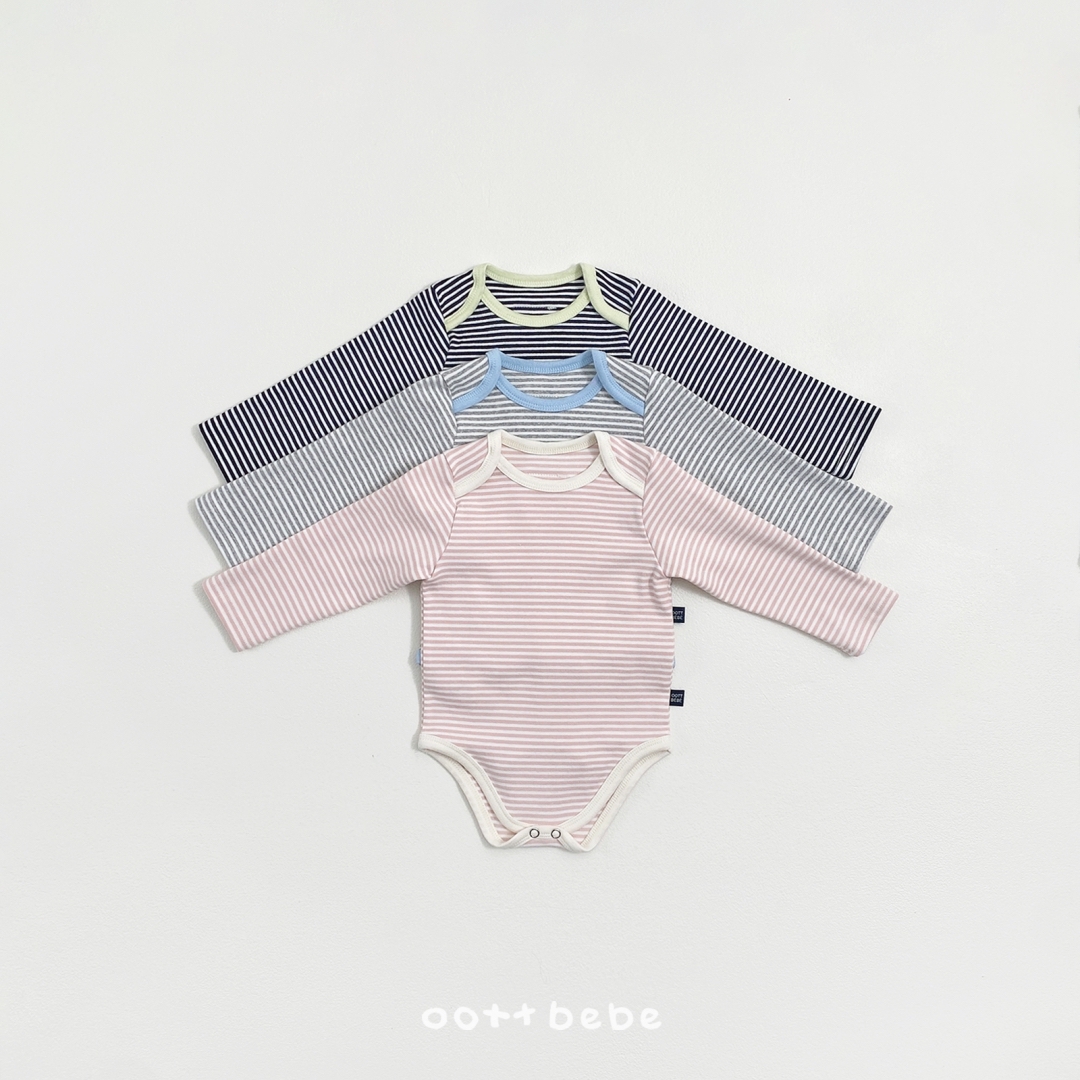 🇰🇷Oottbebe suit set (不連帽）