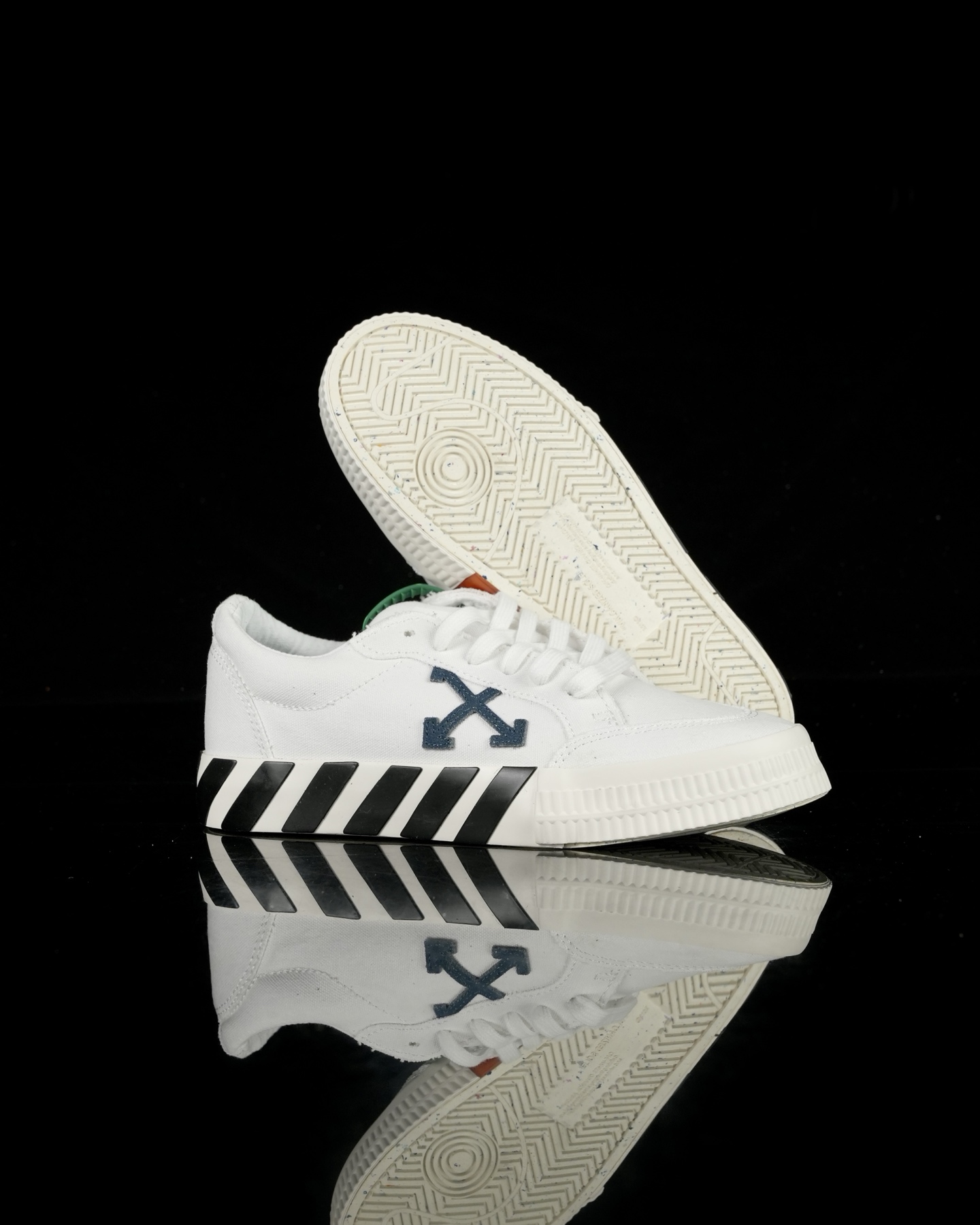 Off-White Low Vulcanized