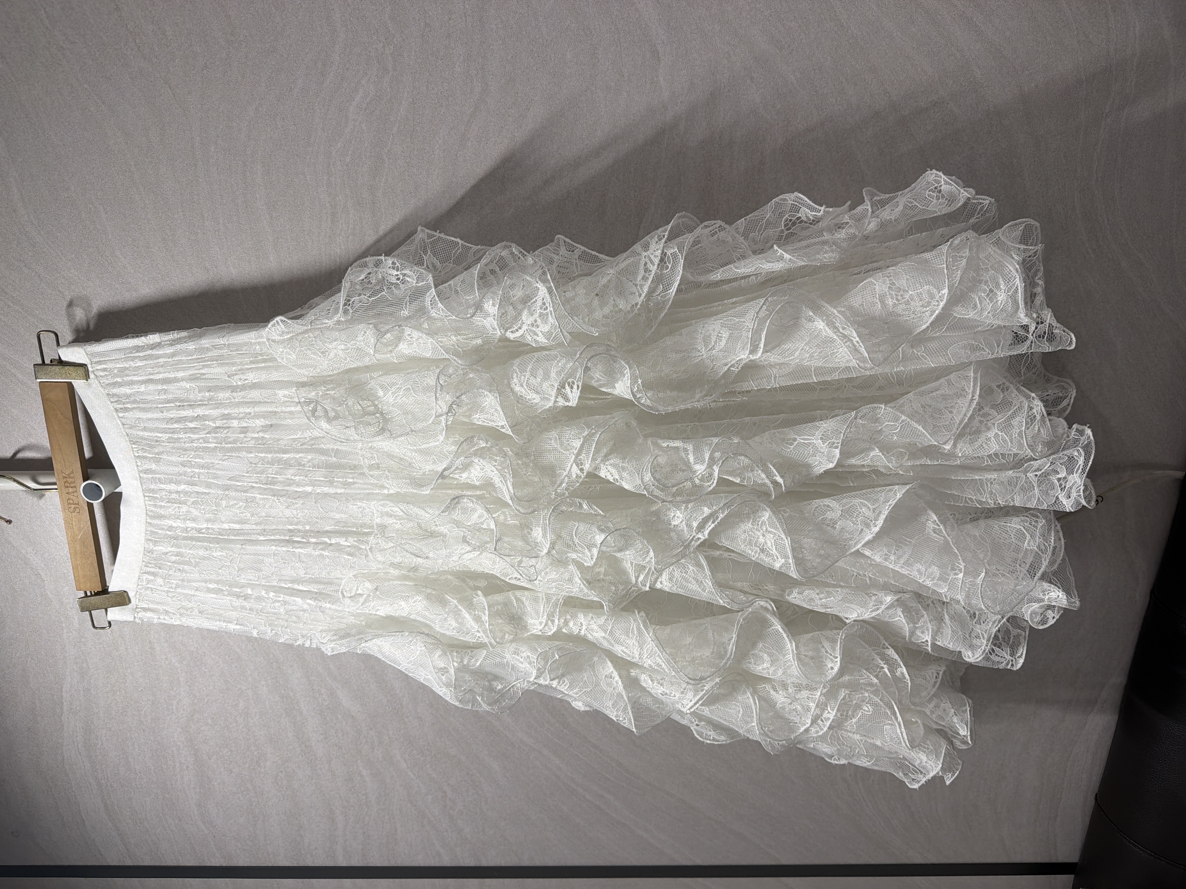 浪漫蕾絲荷葉邊長裙