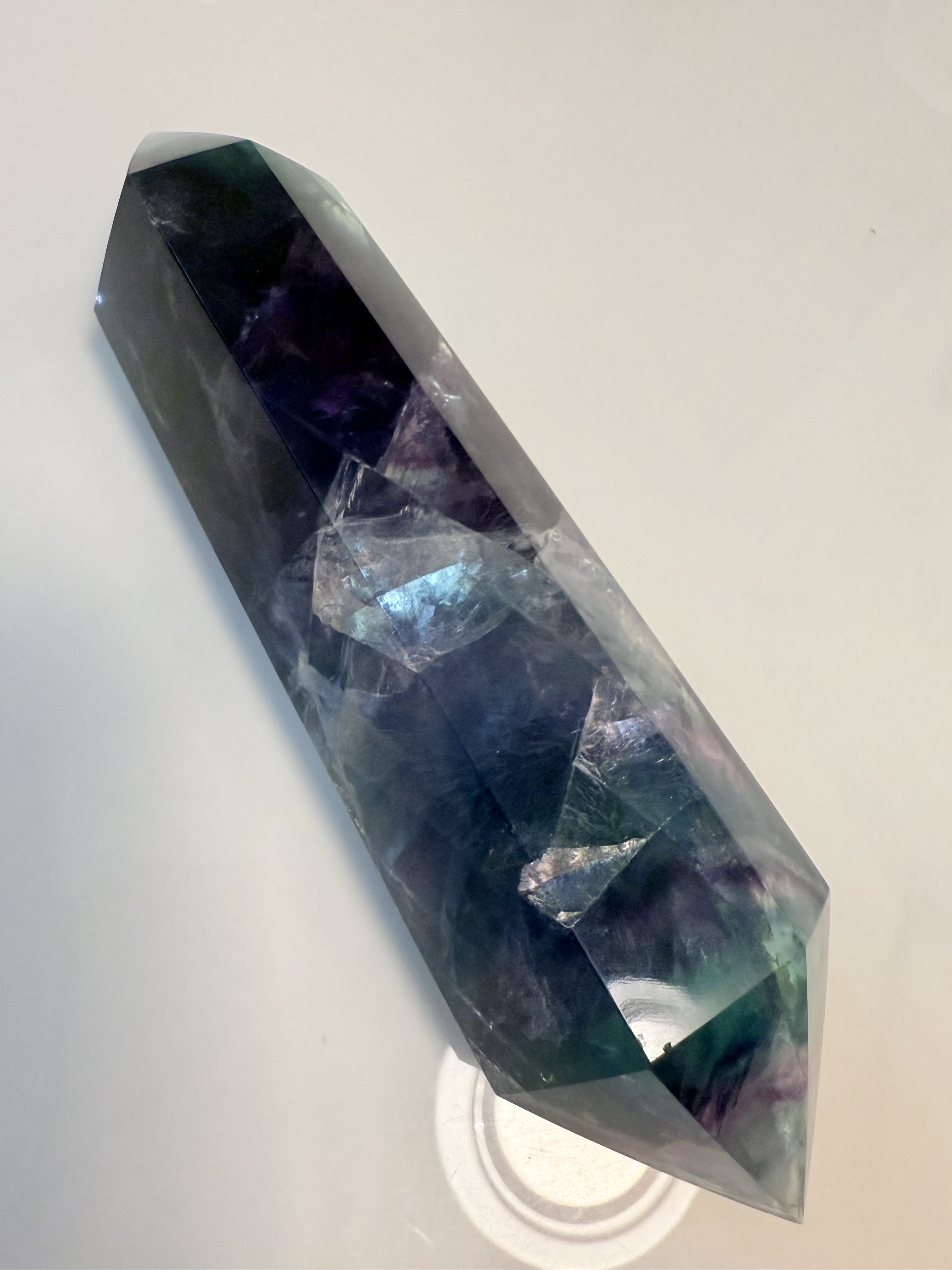 雙尖彩虹螢石（Double terminated Rainbow Fluorite）