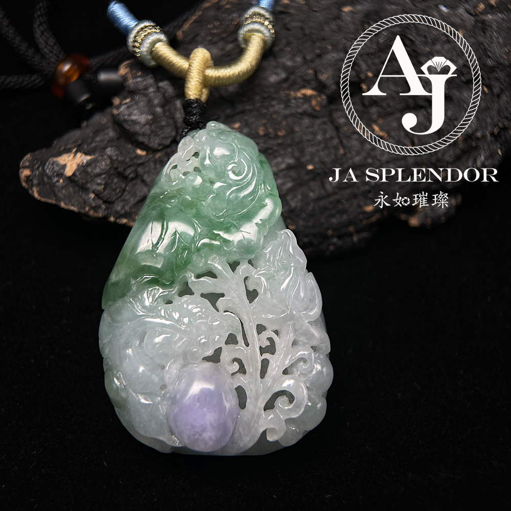 JN-3366 天然翡翠A玉 大師級鏤空精雕俏色春彩雙魚福壽映荷吊墜