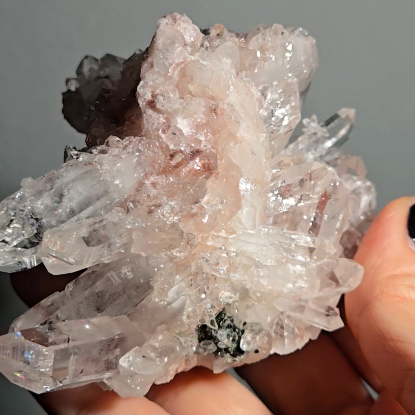 Extra pink Pink Lemurian quartz cluster from Colombia - LQ183