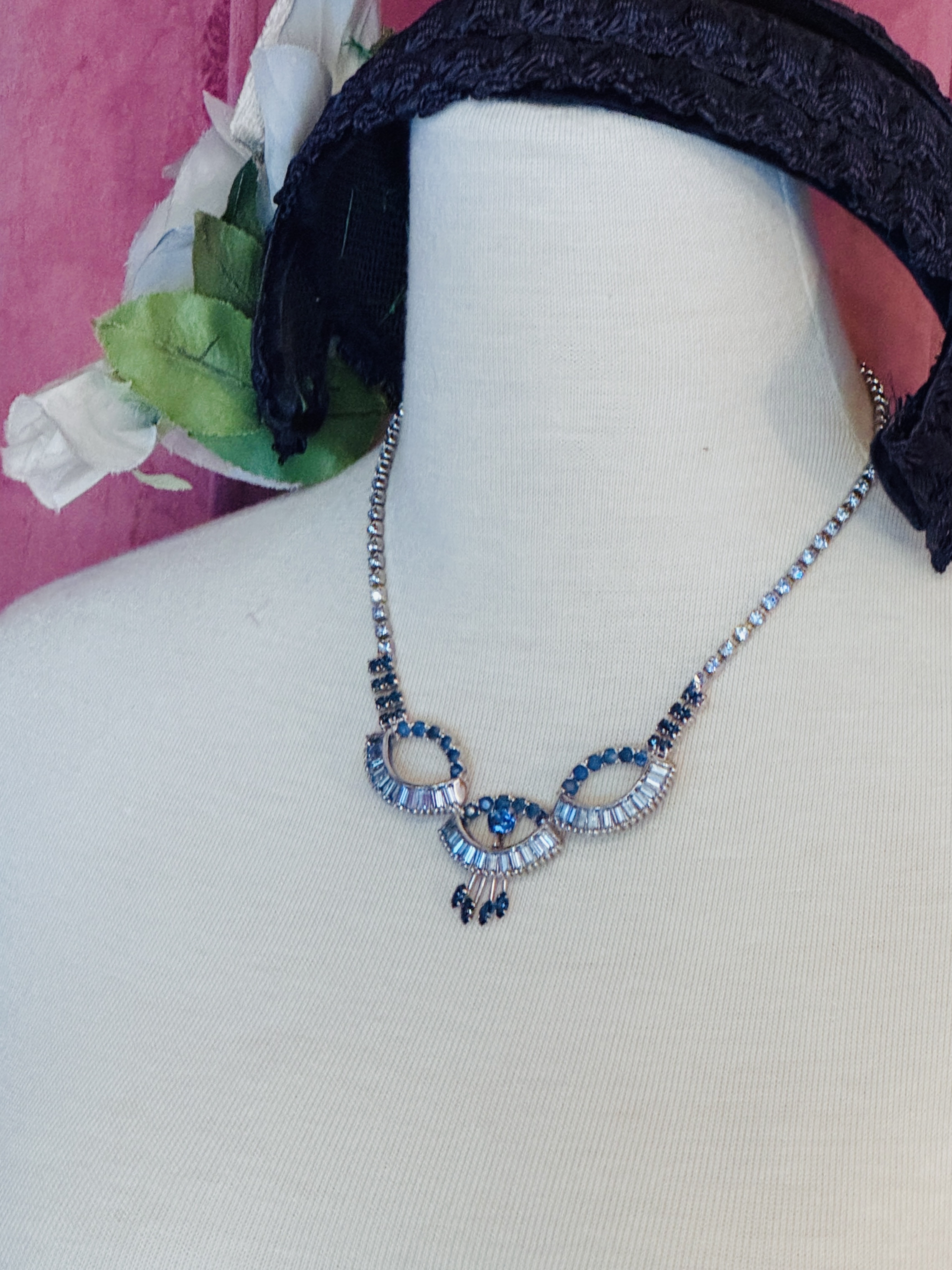 ca. 1960s Canadian Designer "Keyes" Three Loops Austrian Crystal Day & Night Cocktail Necklace (MT2607)