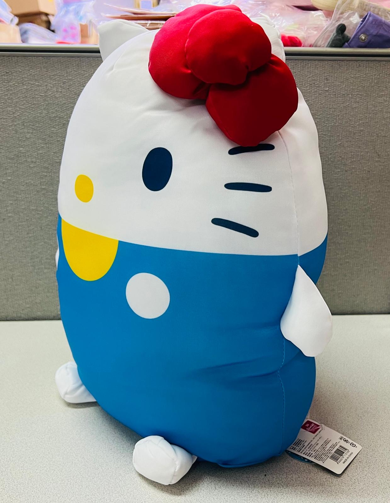 🎌日本限定 🎌 Hello Kitty 舒適涼感物料抱枕