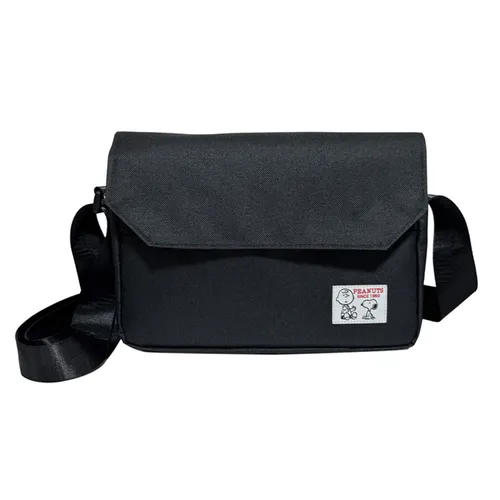 🇯🇵🇯🇵Peanuts 系列：Snoopy 復古揭蓋式輕巧尼龍斜孭袋日本直送現貨😎🤩