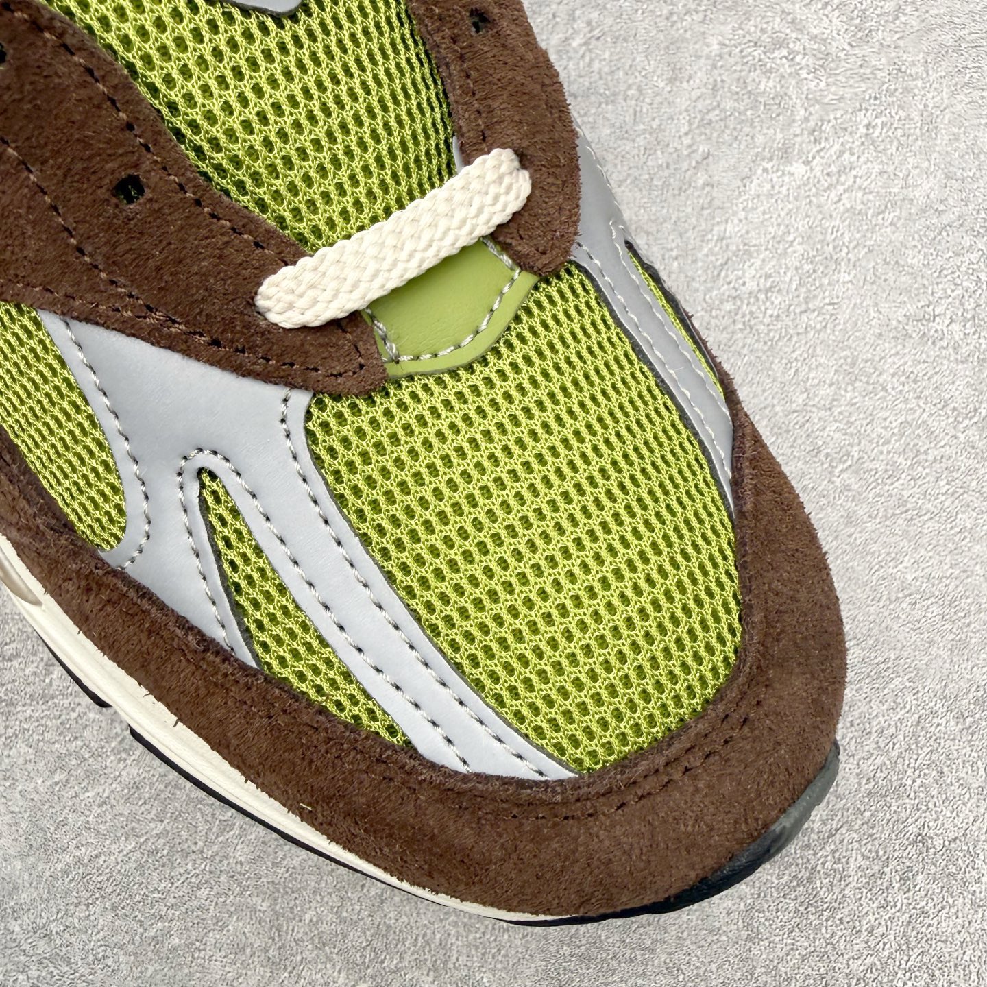 Daniëlle Cathari x Kith x New Balance 991V2  U991CK2