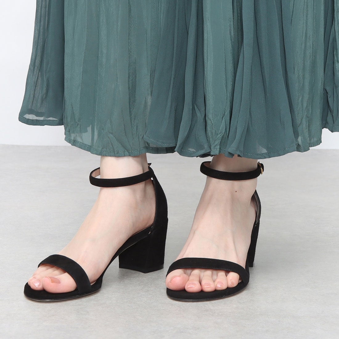 折扣款✨訂貨🍒Stuart Weitzman suede 6.5cm 一字帶涼鞋 🔖Size 35/36/37/38