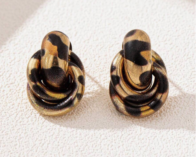 Twist Link Knot Earrings