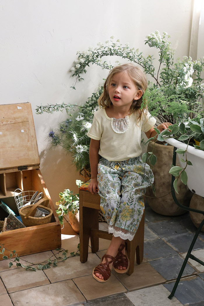 🇰🇷Puella_Flo tee