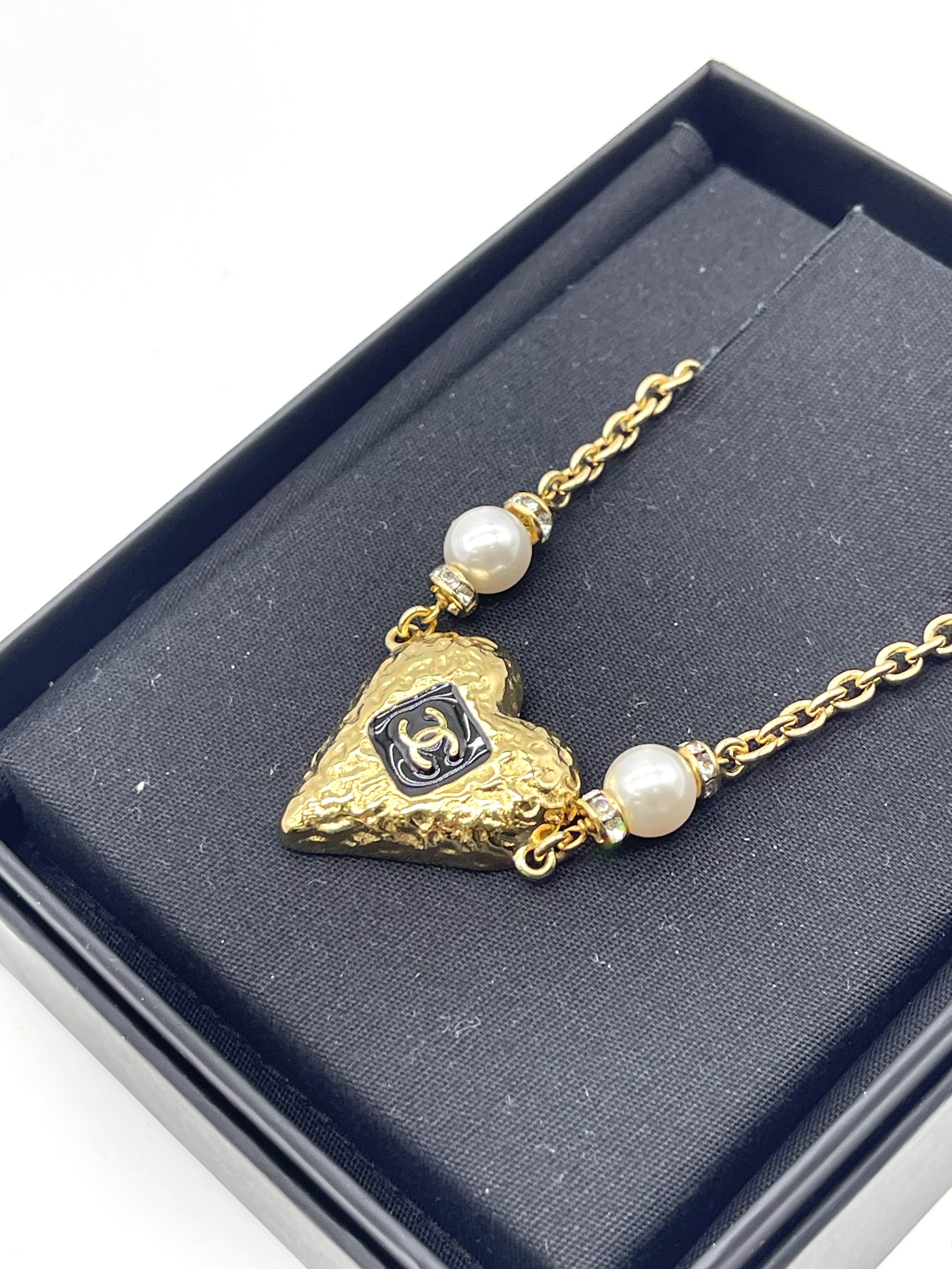 Pre-owned Chanel Vintage Mirror Heart Pendant Necklace / Product Code: 26032325