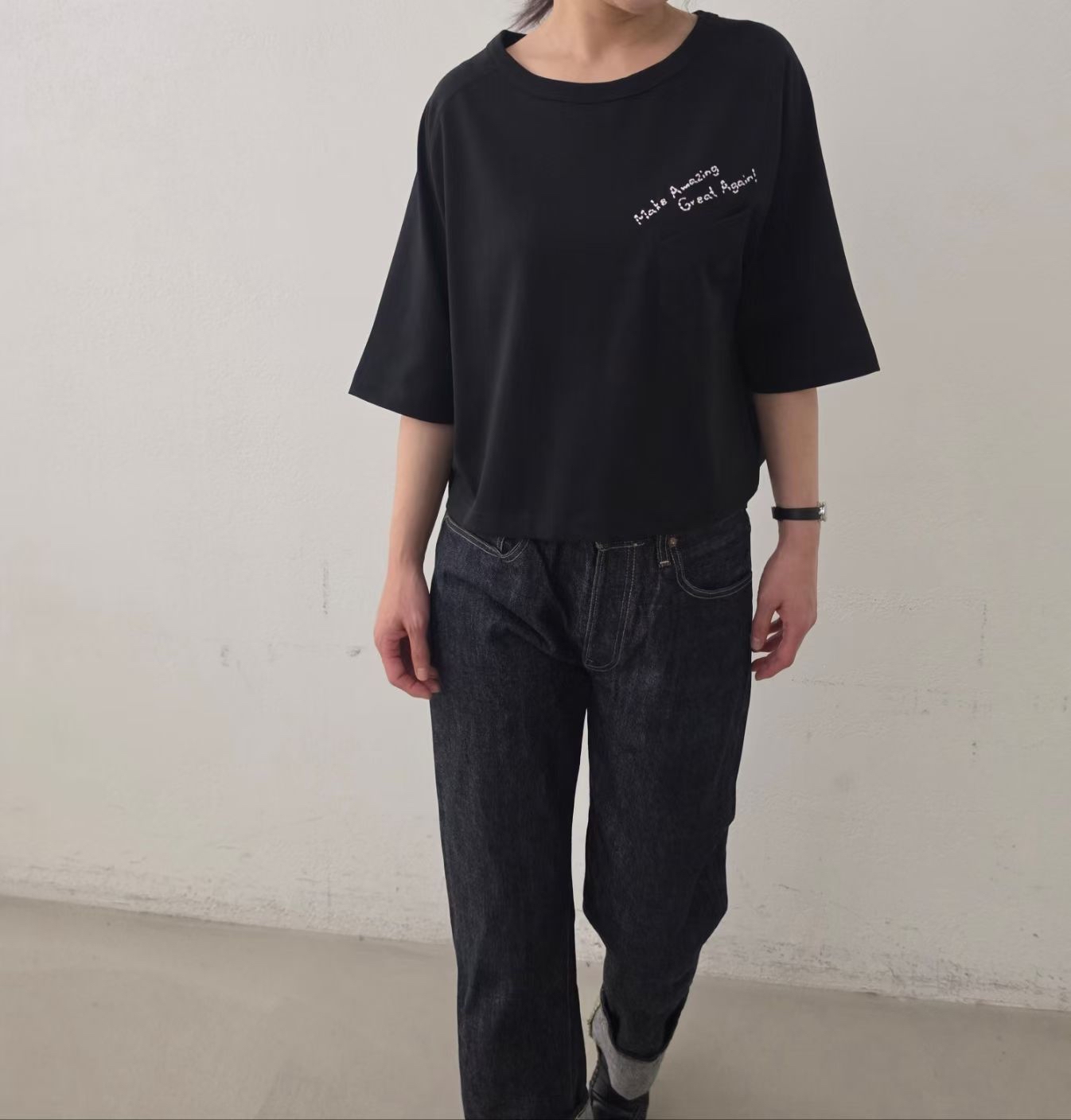 繡花袋口挺棉Tee