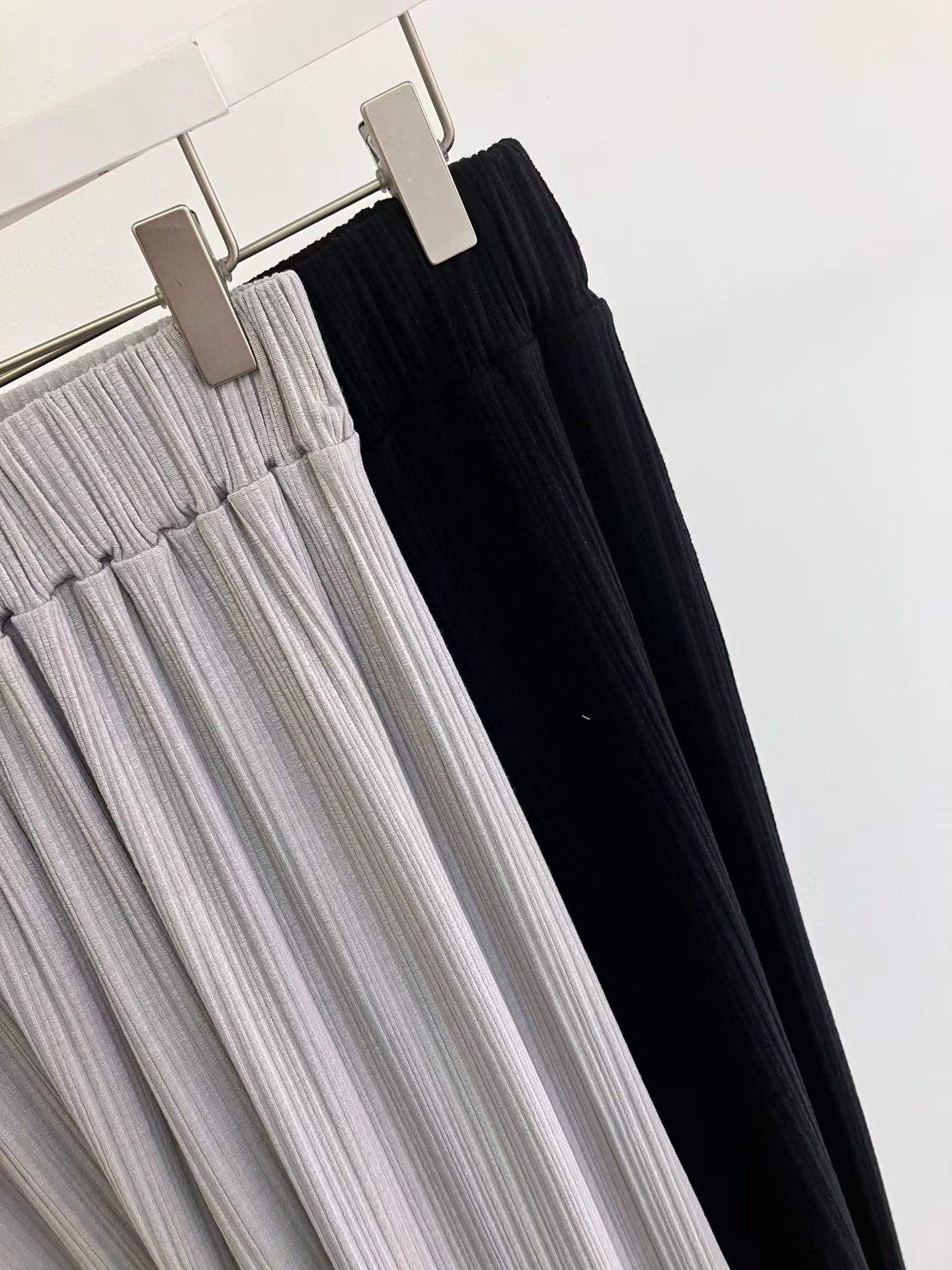 HA5 橡筋腰直紋褲