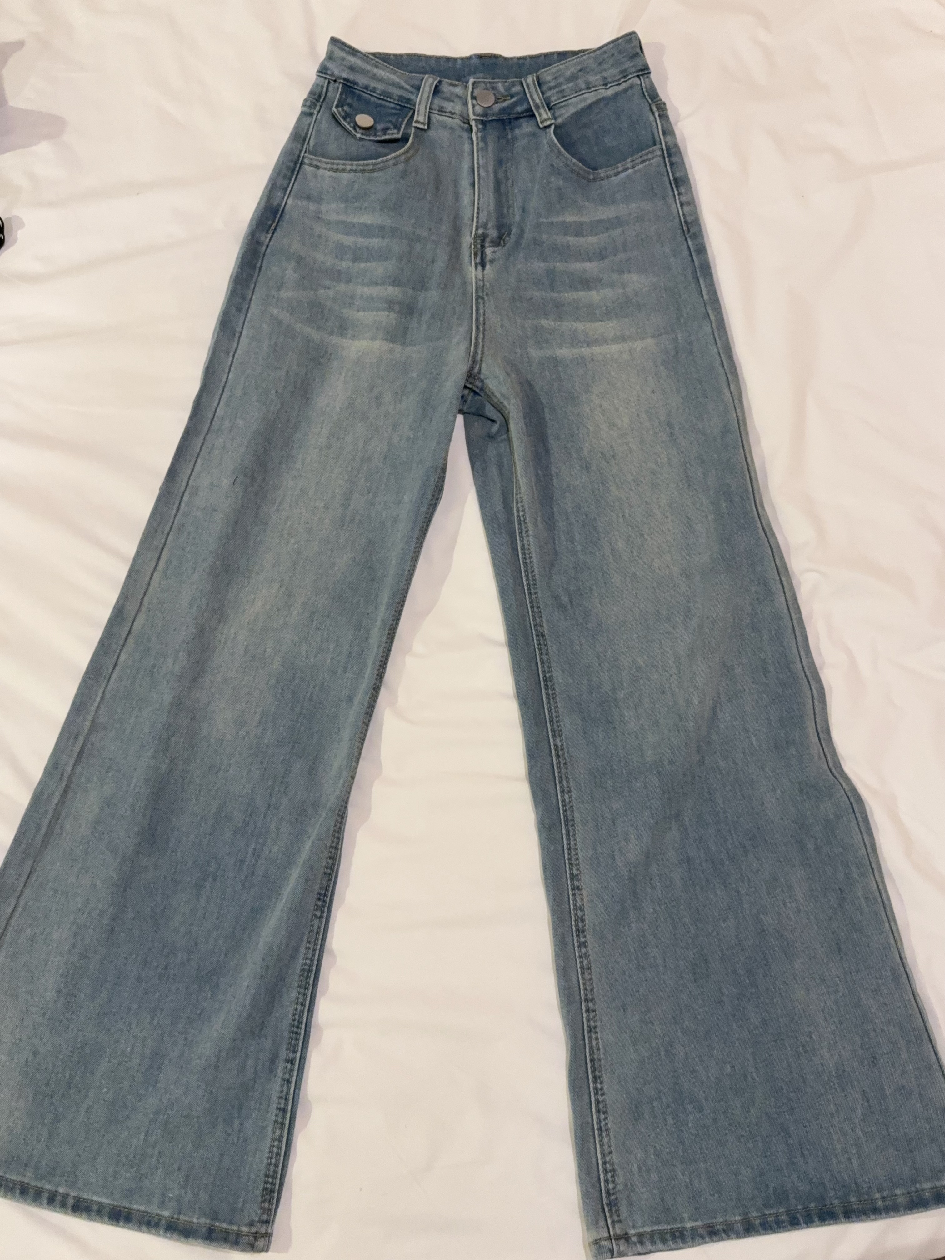 复古水洗不贴腿微喇叭牛仔长裤R2989