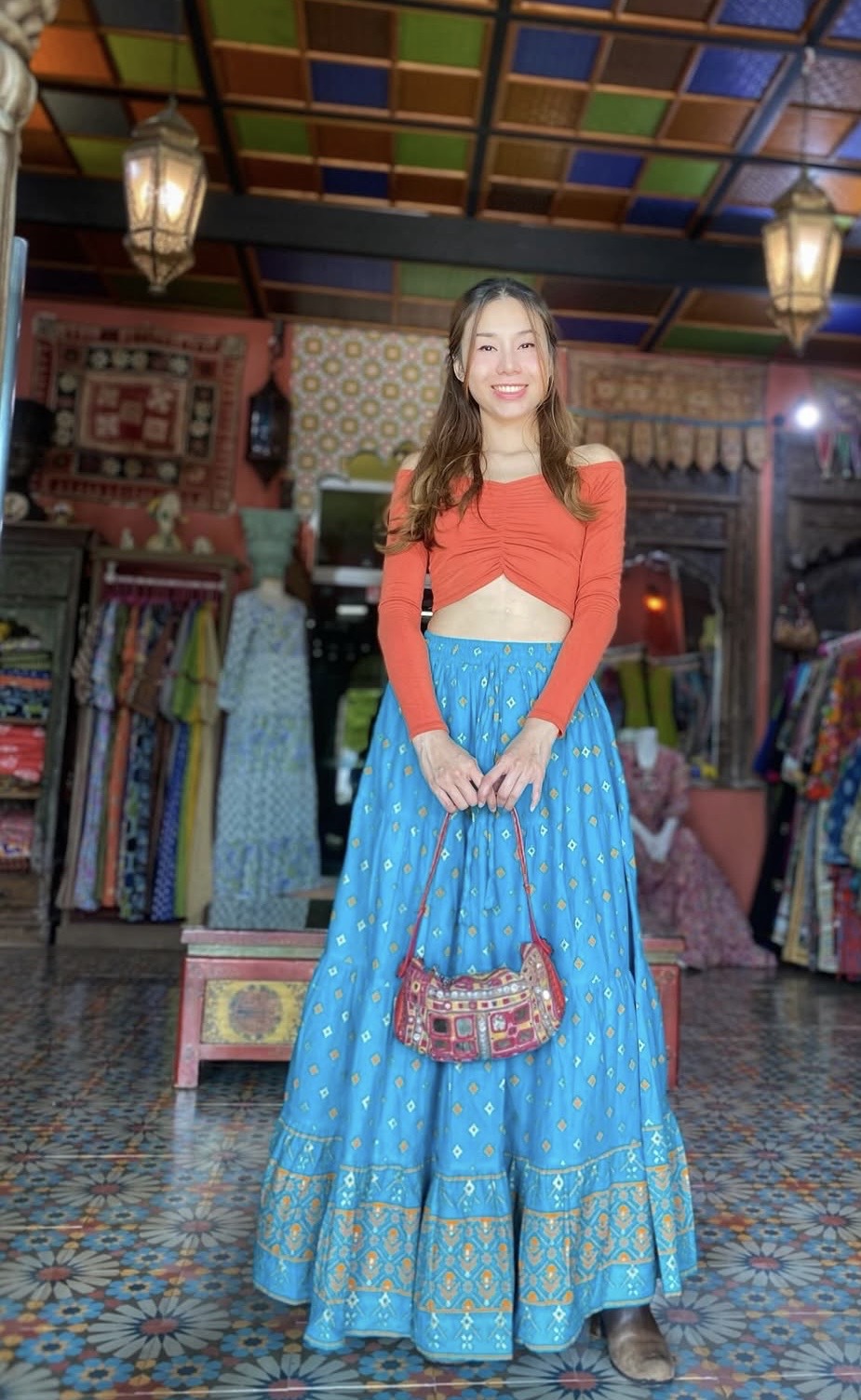 泰國名牌CHEVA - 天空藍色燙金印花併布半截裙