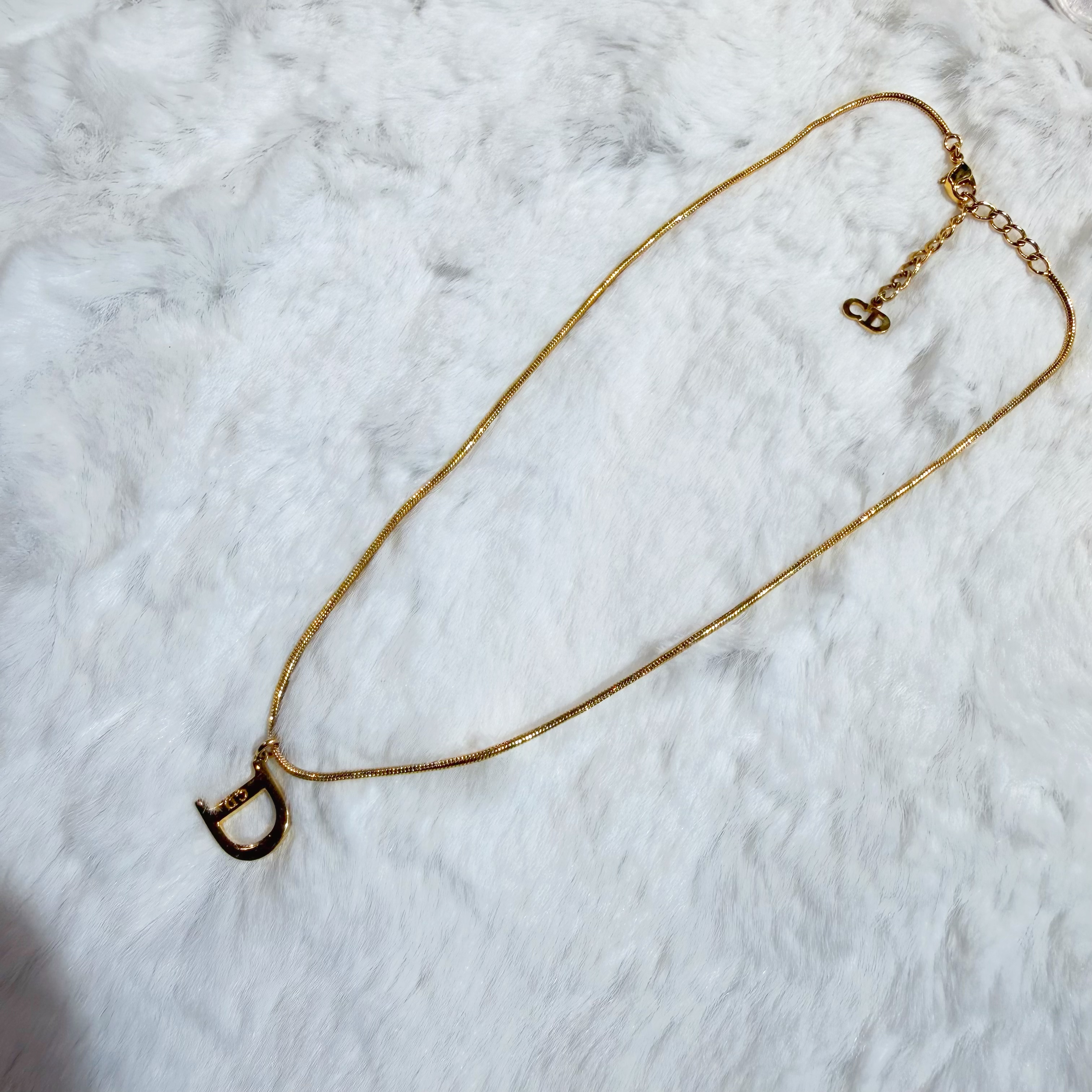 Dior necklace vintage/D