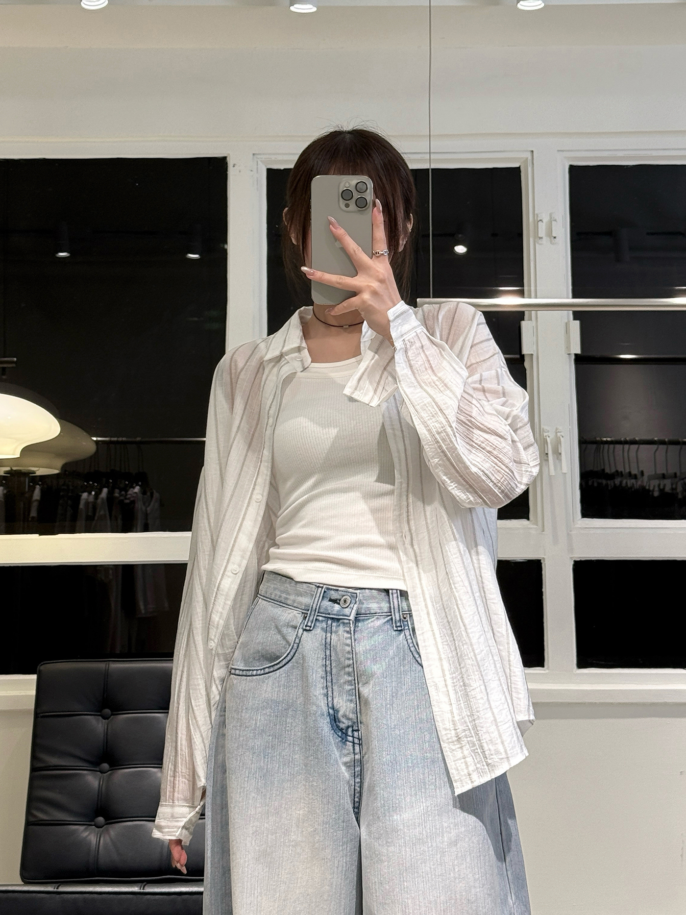 𝐋𝐢𝐠𝐡𝐭𝐰𝐞𝐢𝐠𝐡𝐭 𝐬𝐡𝐞𝐞𝐫 𝐬𝐭𝐫𝐢𝐩𝐞𝐝 𝐬𝐡𝐢𝐫𝐭
