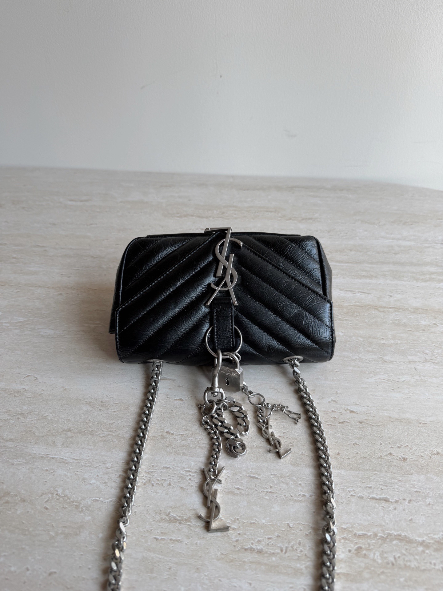 【預訂貨品】YSL黑色mini郵差包