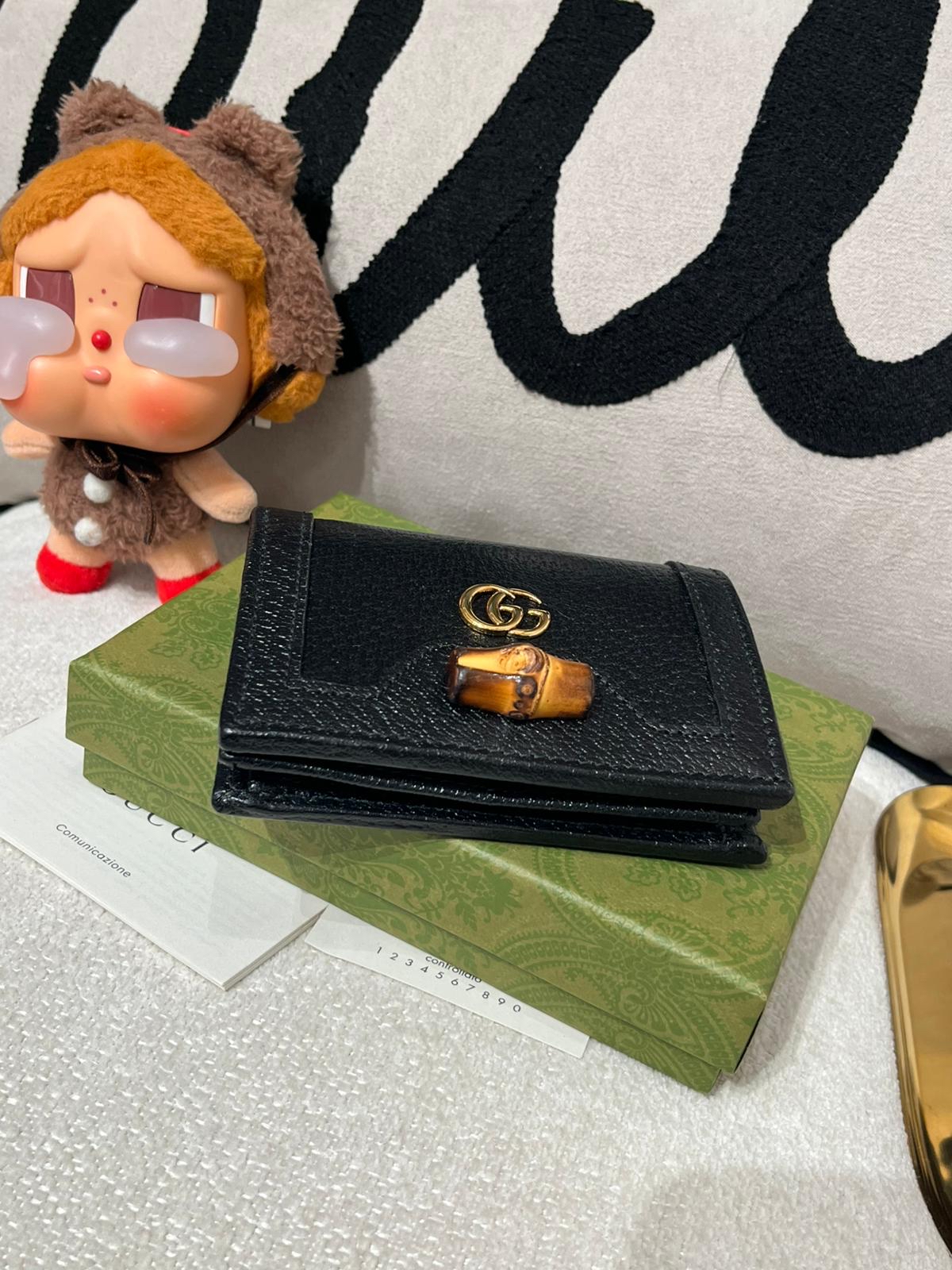 Gucci bamboo wallet calfskin 100%Authentic,unused ✅dust bag  ✅box